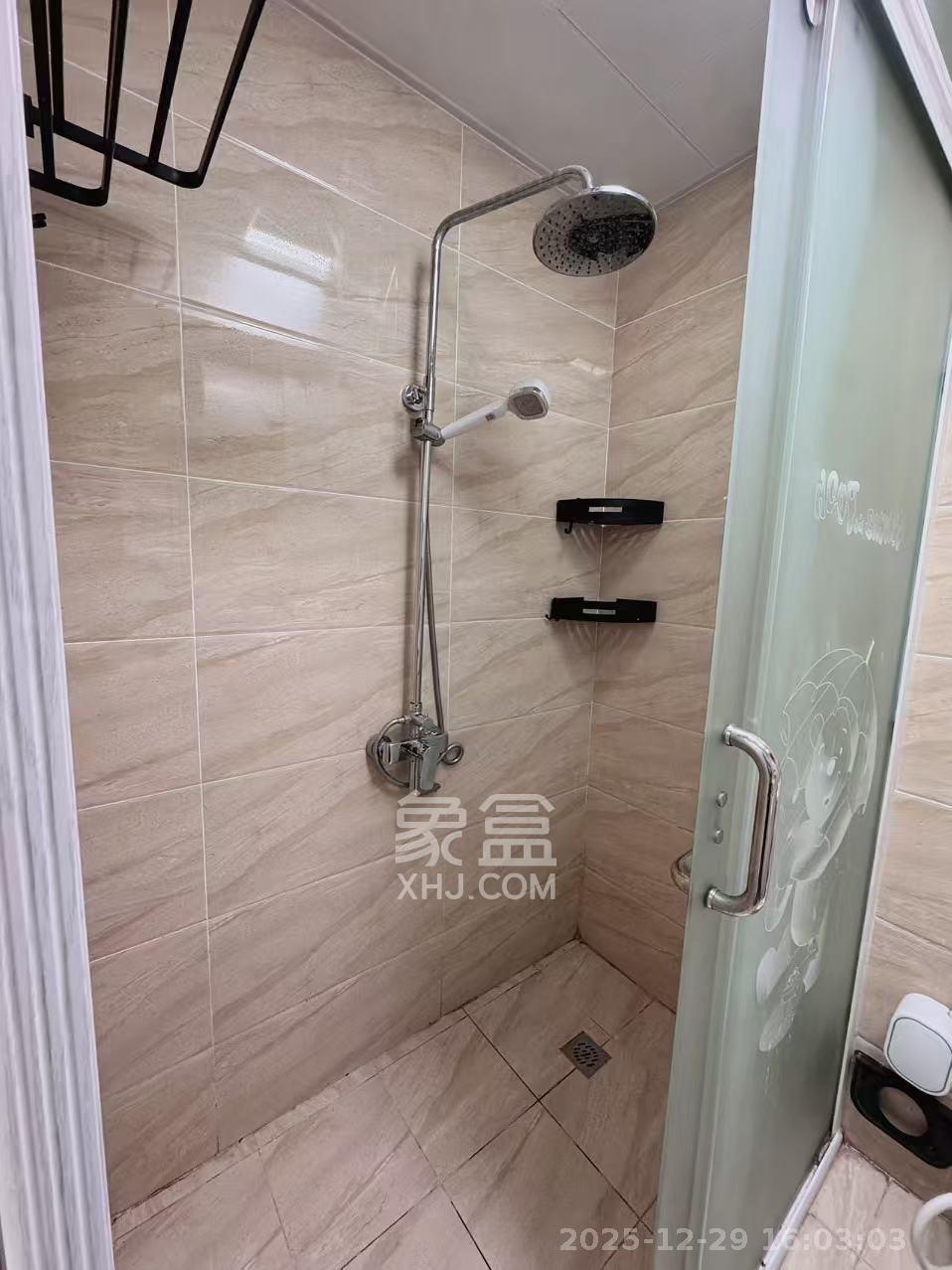 奥克斯缔壹城   52.39㎡      1800.0元/月室内图