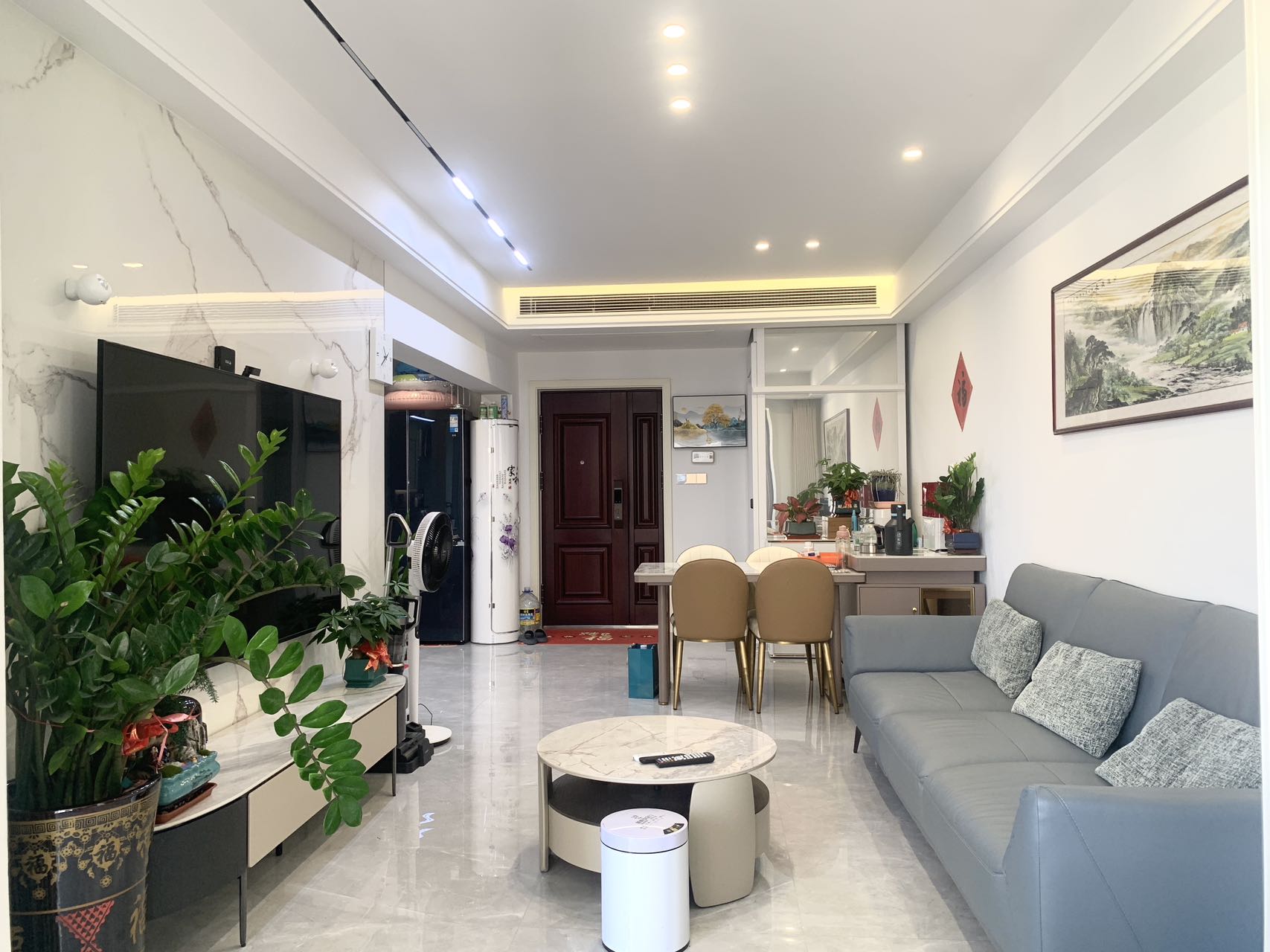 海航豪庭南苑  2室2厅2卫    320.0万