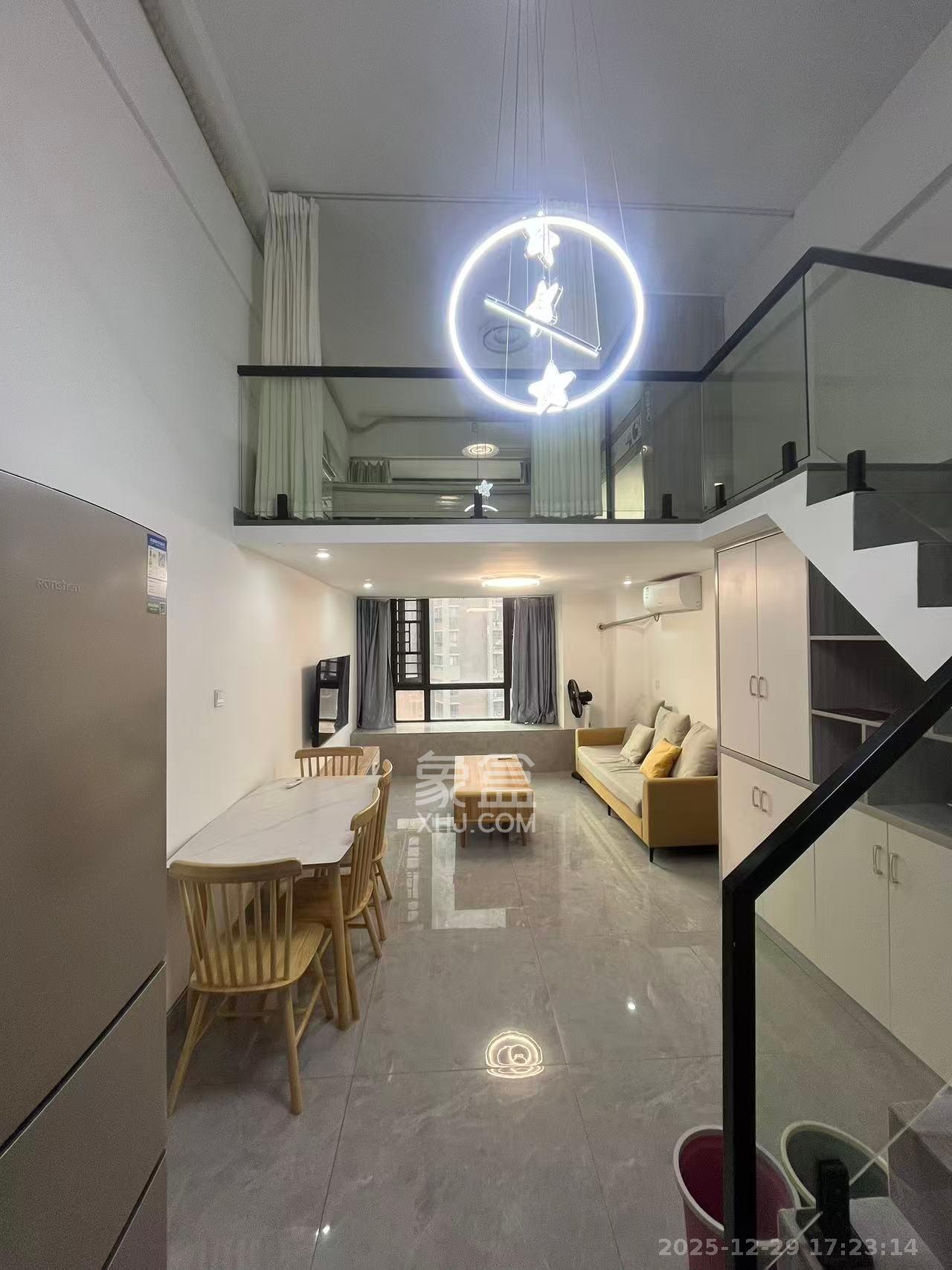 弘阳时光里  2室1厅1卫    1900.0元/月