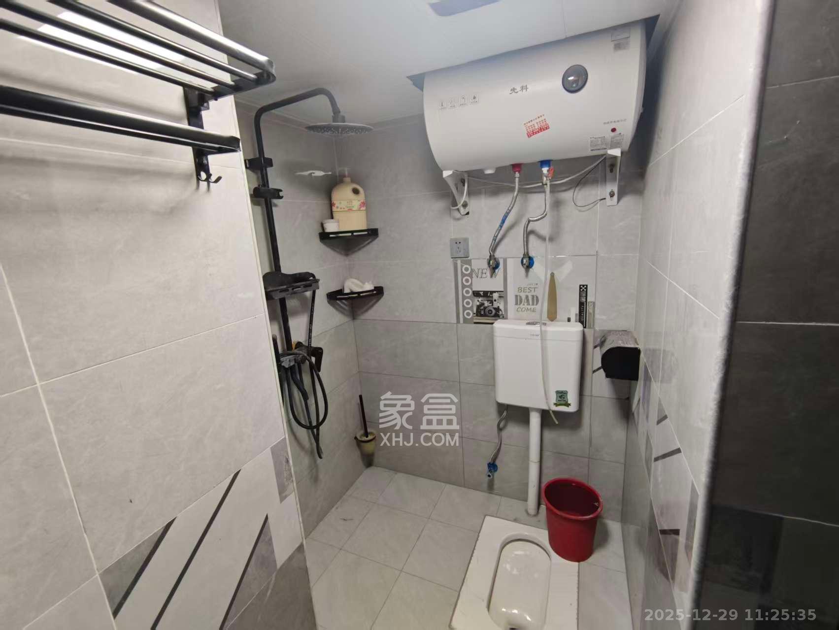 荣盛花语书苑  2室1厅1卫    1700.0元/月室内图