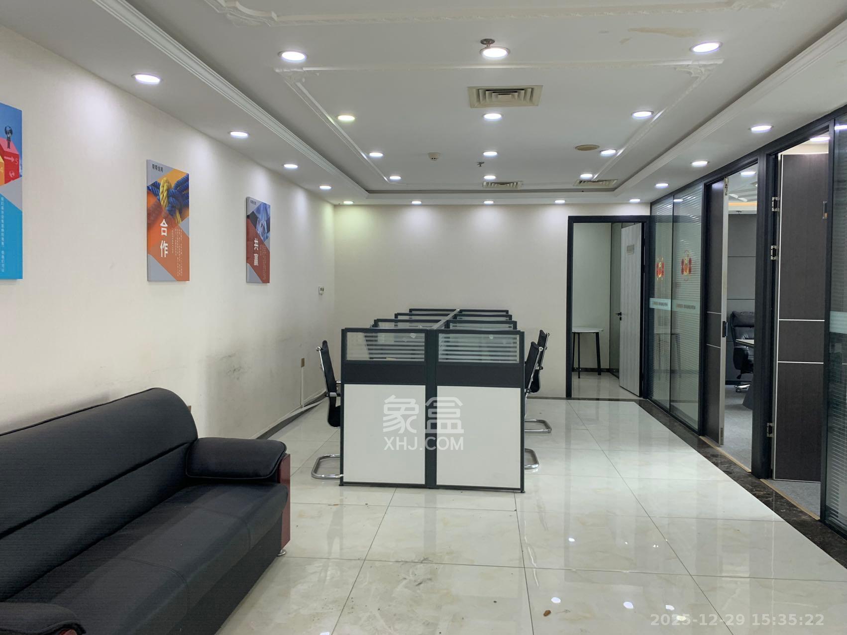 万达广场   220.0㎡      13000.0元/月室内图