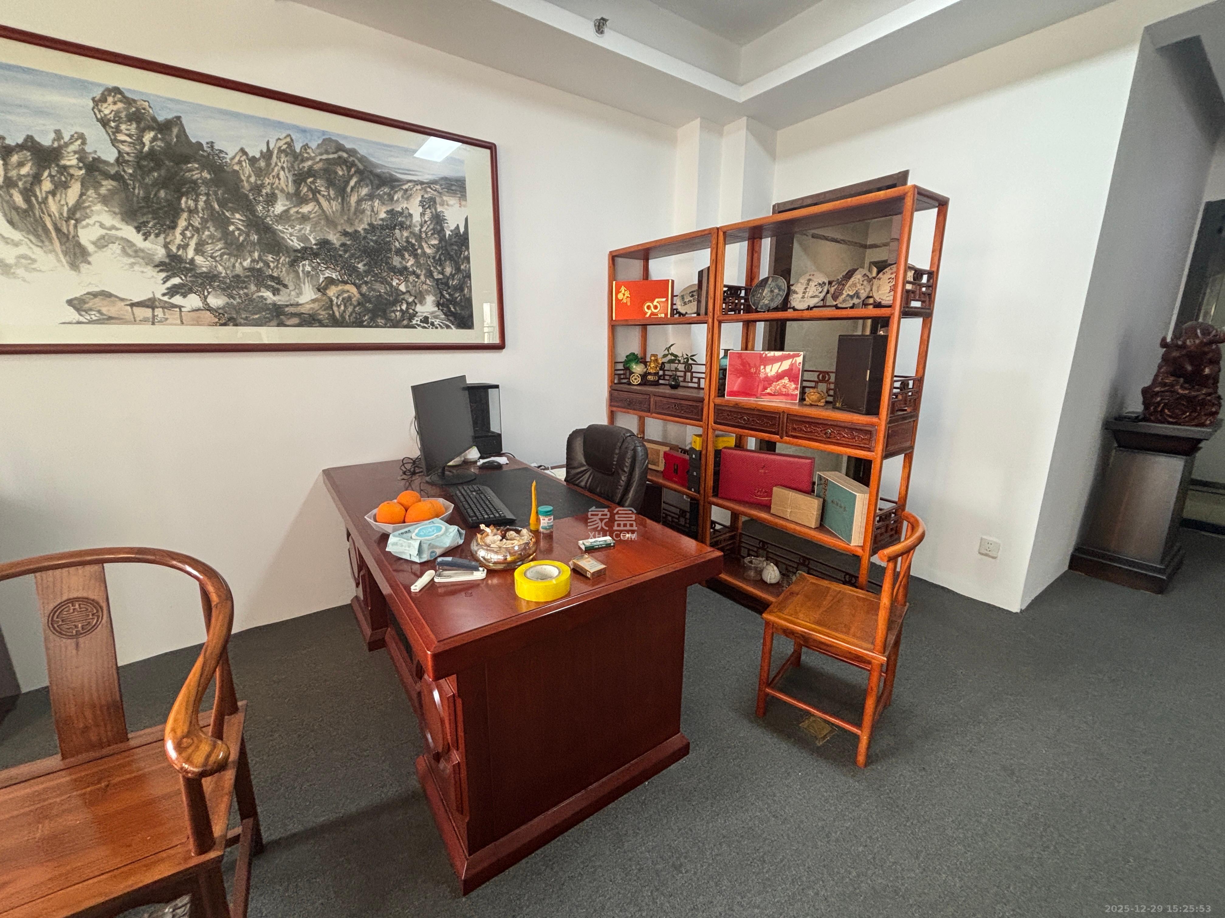 园康星都荟   94.27㎡      2900.0元/月室内图