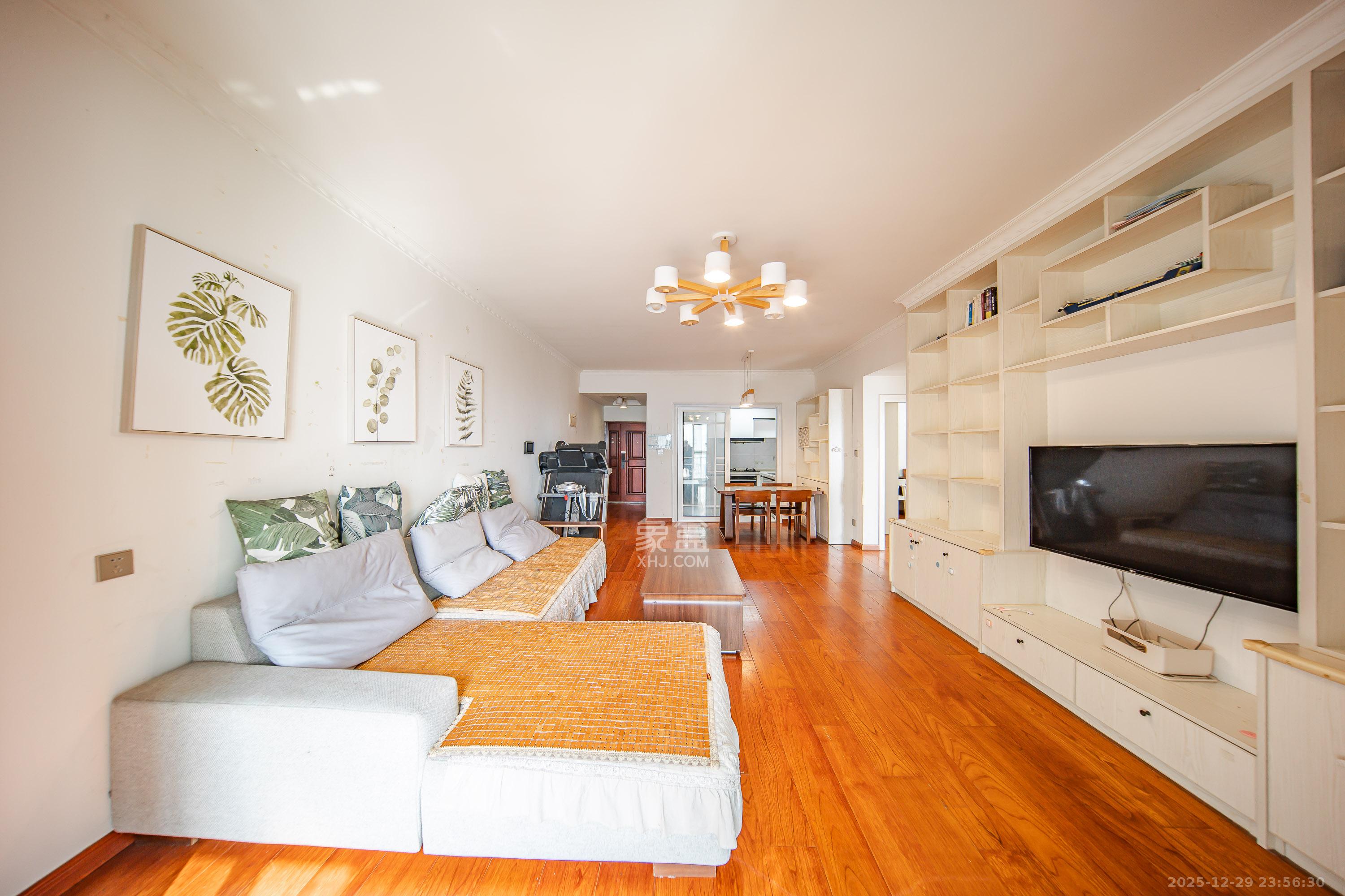 江山帝景雅典  2室2厅1卫    78.0万