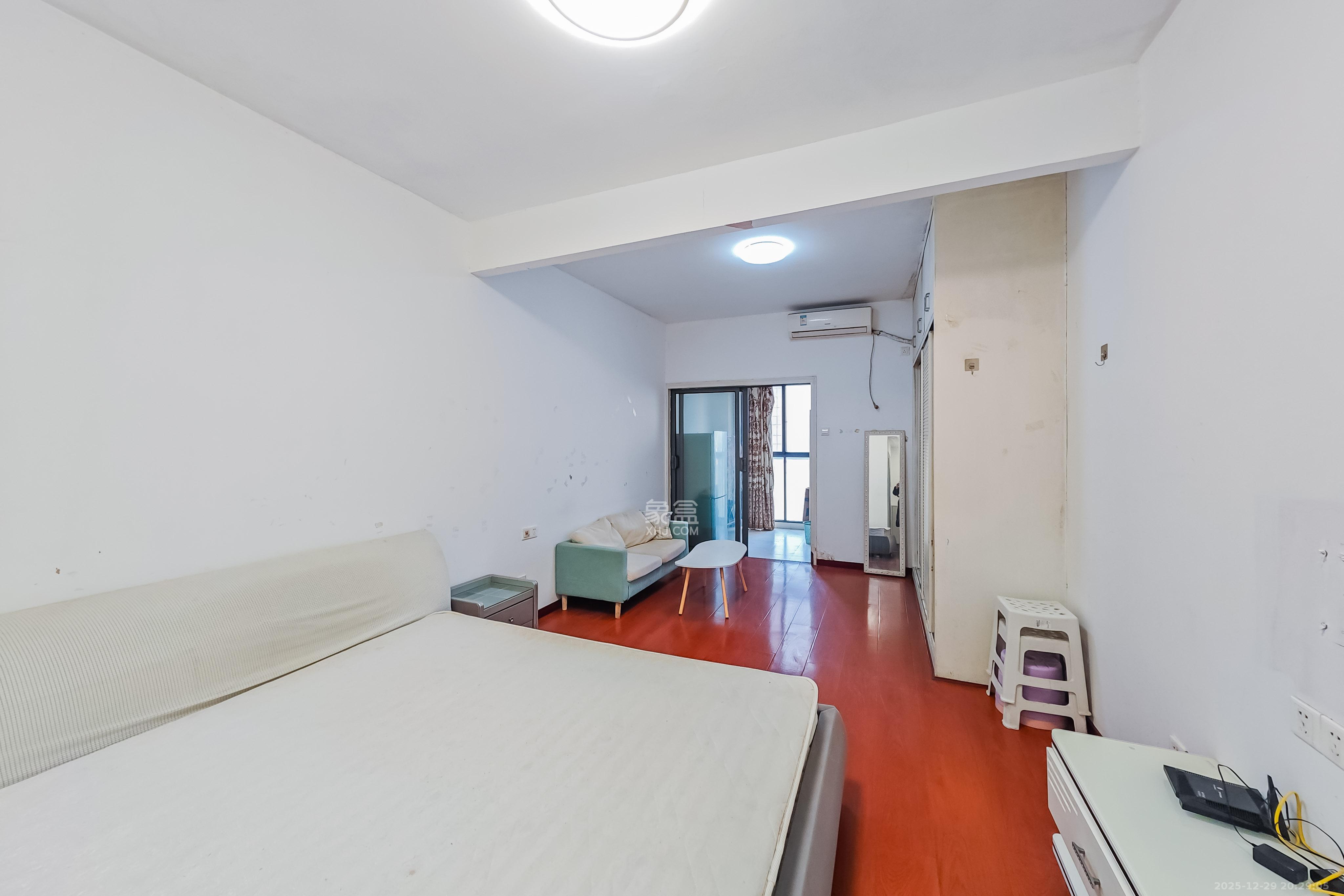 中城丽景香山园  1室1厅1卫    26.0万