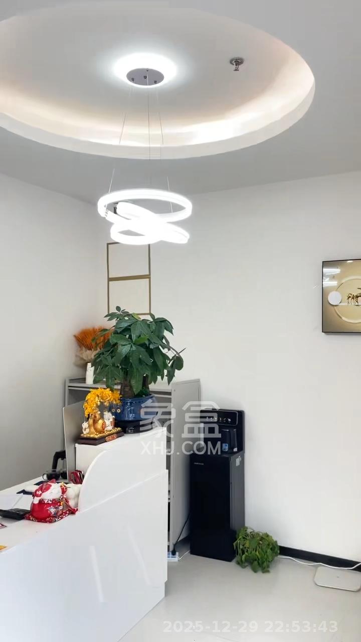 长城万富汇   75.0㎡      6800.0元/月