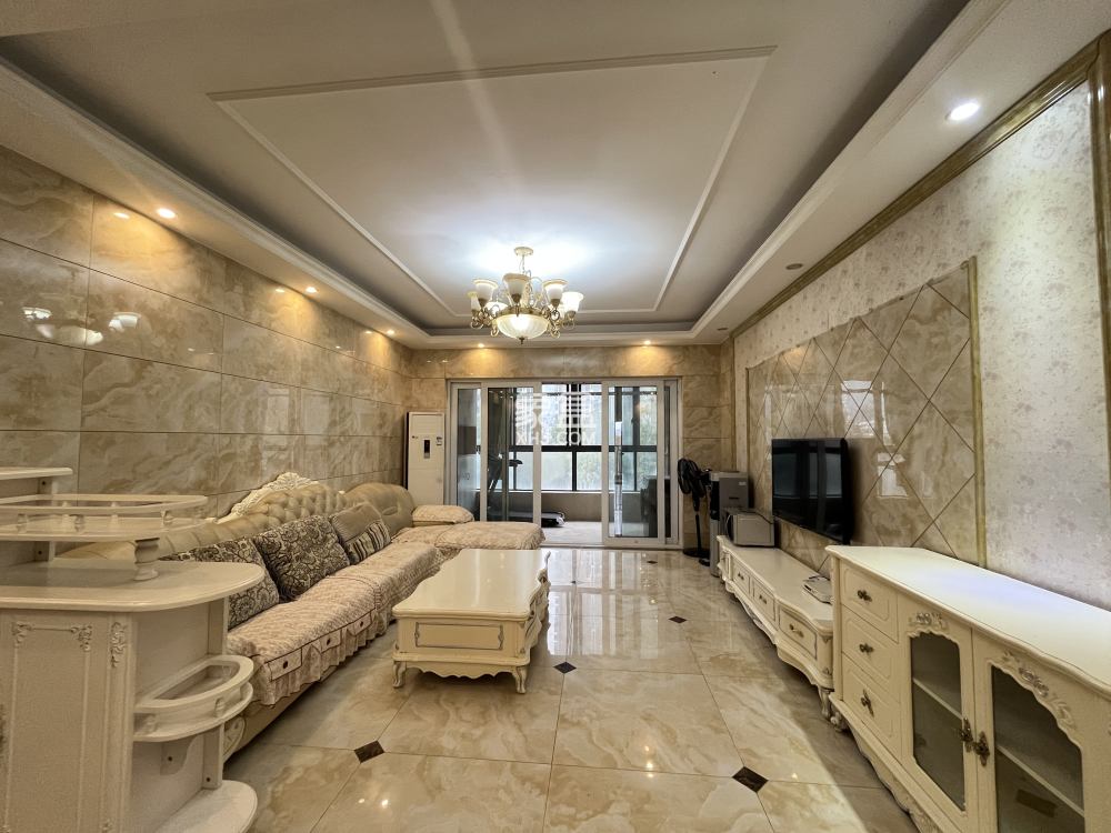 美的城二期  3室2厅2卫    58.0万