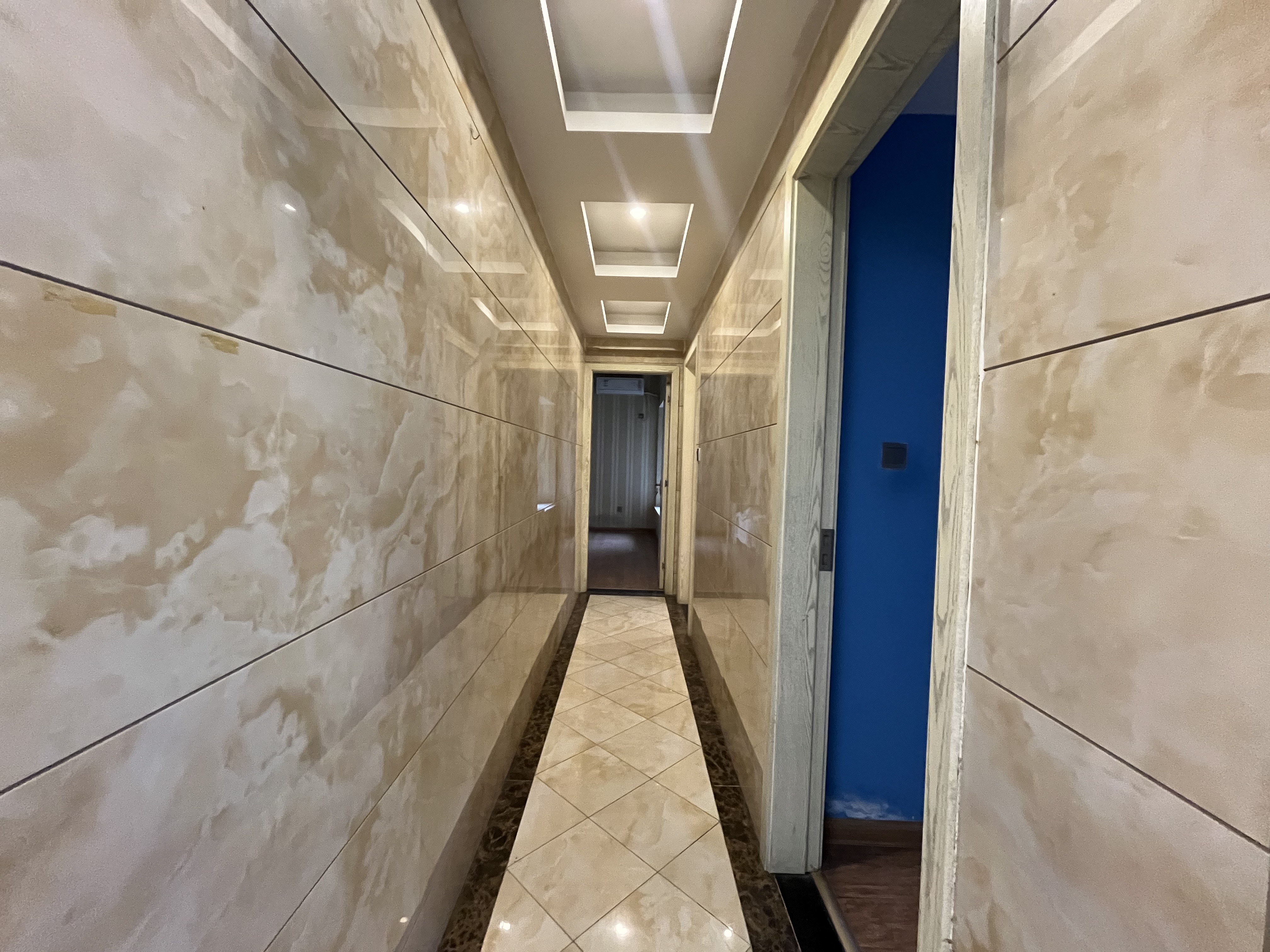 美的城二期 3室2厅2卫 58.0万 美的城二期 3室2厅2卫 58.0万室内图