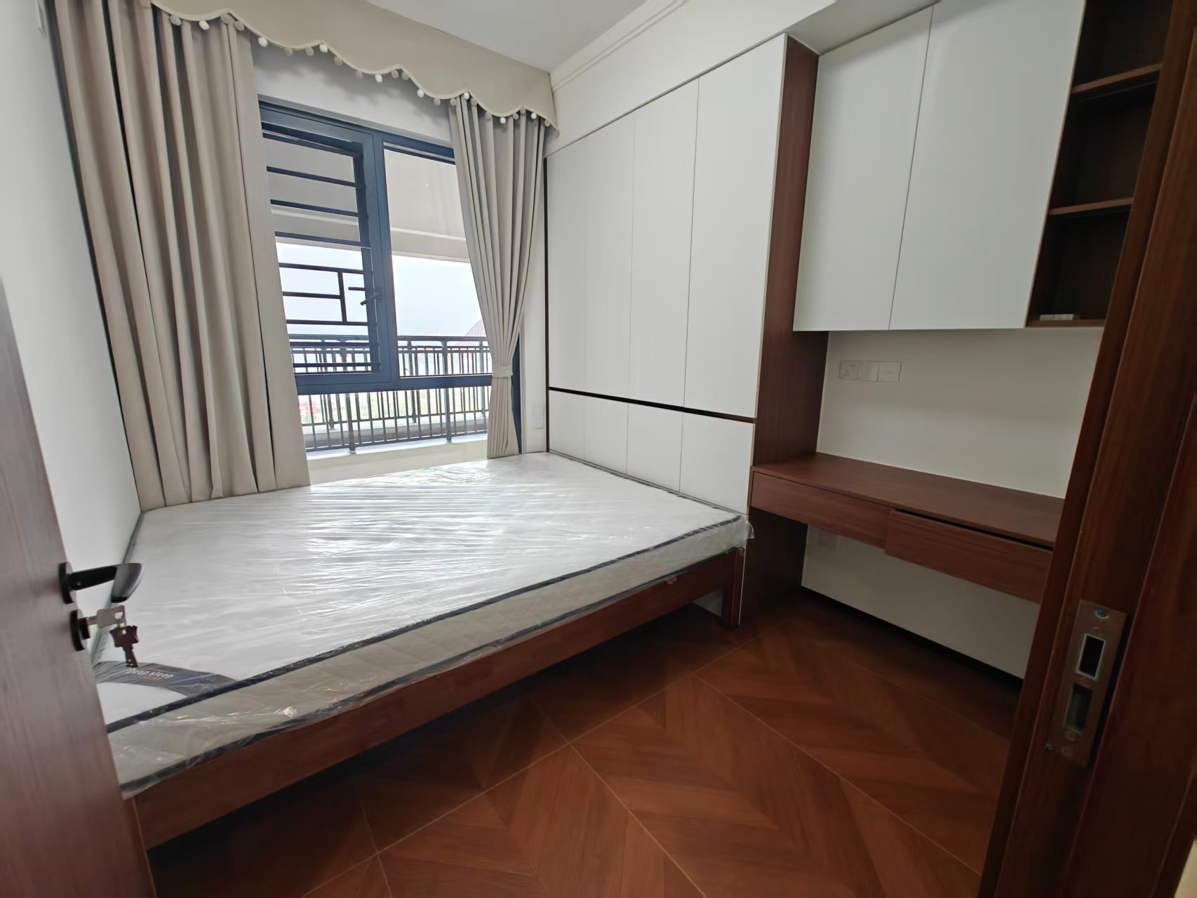 美的湾 3室2厅2卫 68.8万 美的湾 3室2厅2卫 68.8万室内图