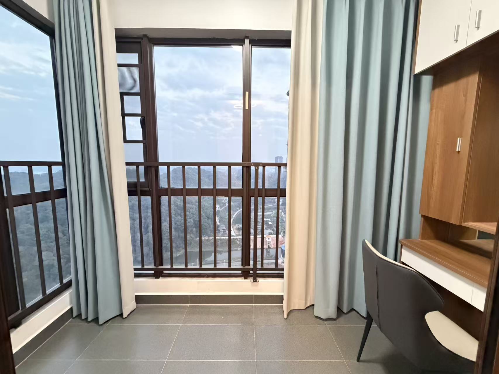 翡翠公园(北大资源) 3室2厅2卫 70.0万 翡翠公园(北大资源) 3室2厅2卫 70.0万室内图