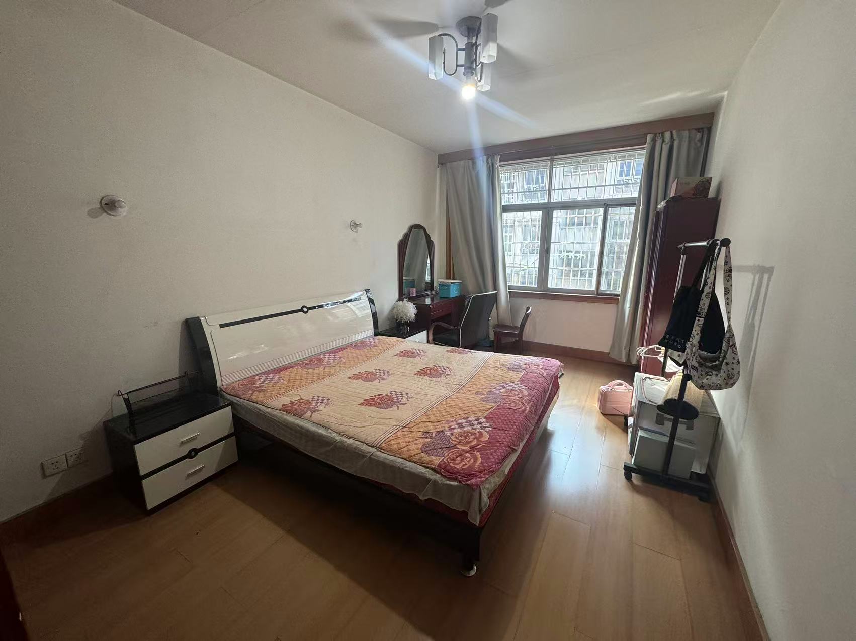 建设村 2室2厅1卫 18.8万 建设村 2室2厅1卫 18.8万室内图