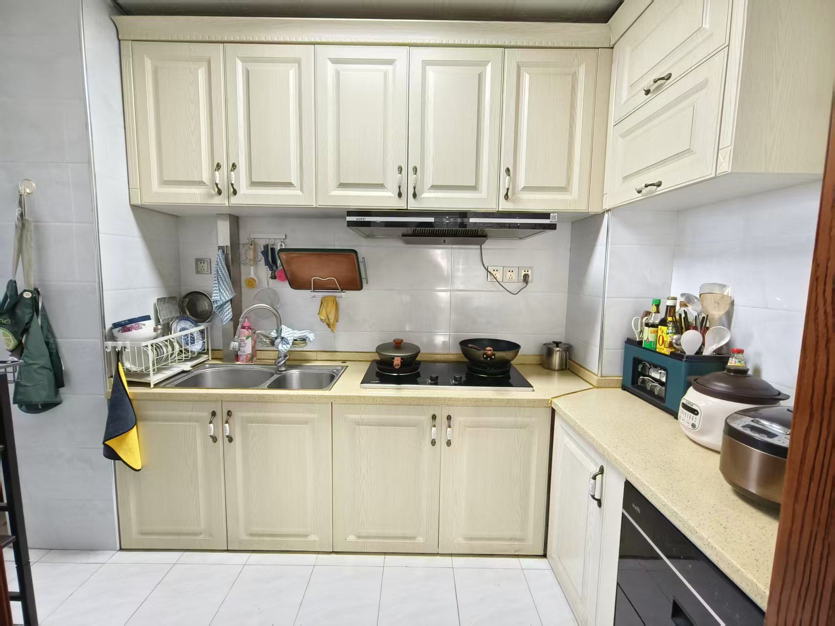 香博堡 3室2厅2卫 56.8万 香博堡 3室2厅2卫 56.8万室内图