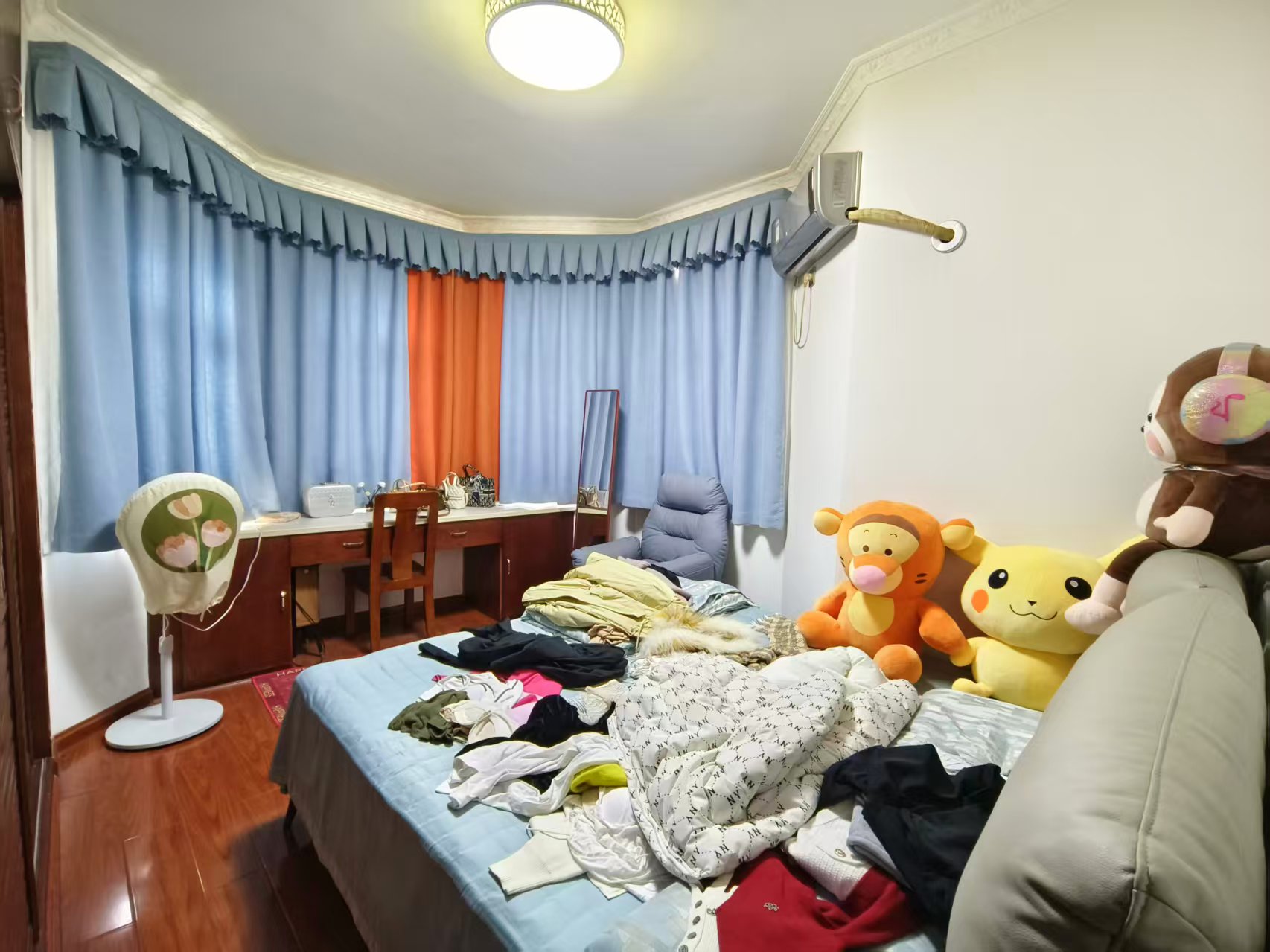 香博堡 3室2厅2卫 56.8万 香博堡 3室2厅2卫 56.8万室内图