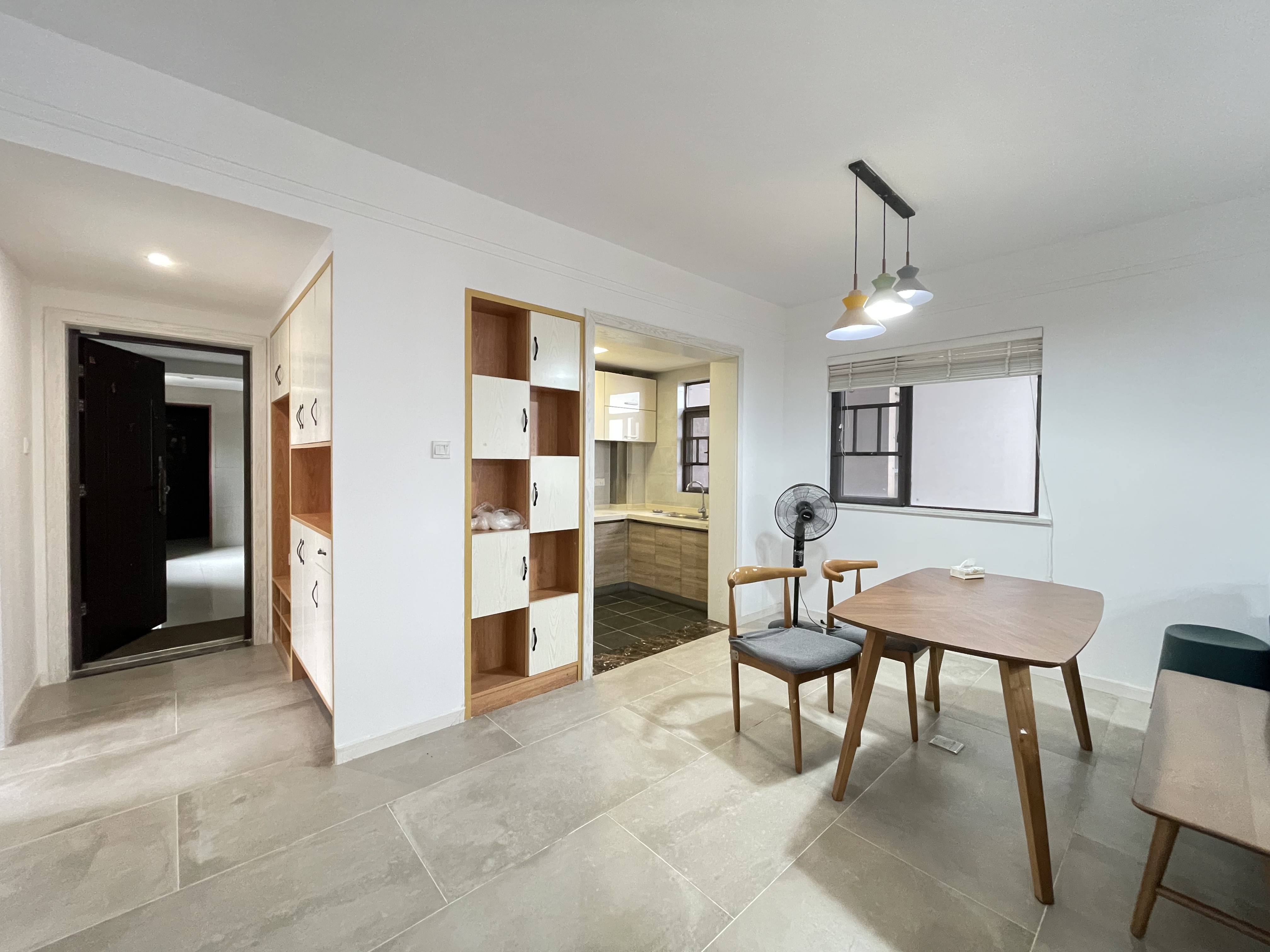 蓝溪谷  3室2厅2卫    65.0万室内图