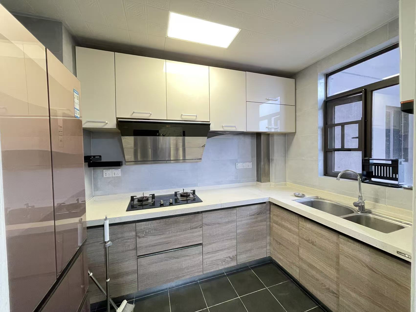 蓝溪谷  3室2厅2卫    65.0万室内图