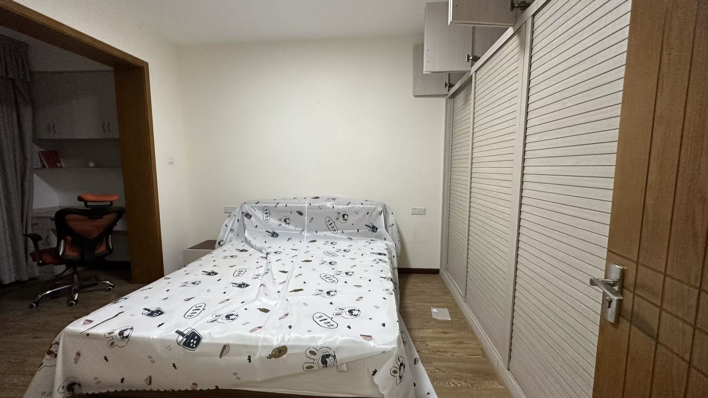 泰山公馆  3室2厅1卫    48.8万室内图