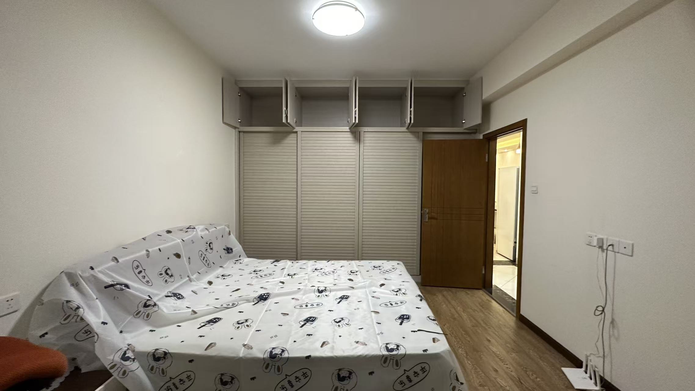 泰山公馆  3室2厅1卫    48.8万室内图