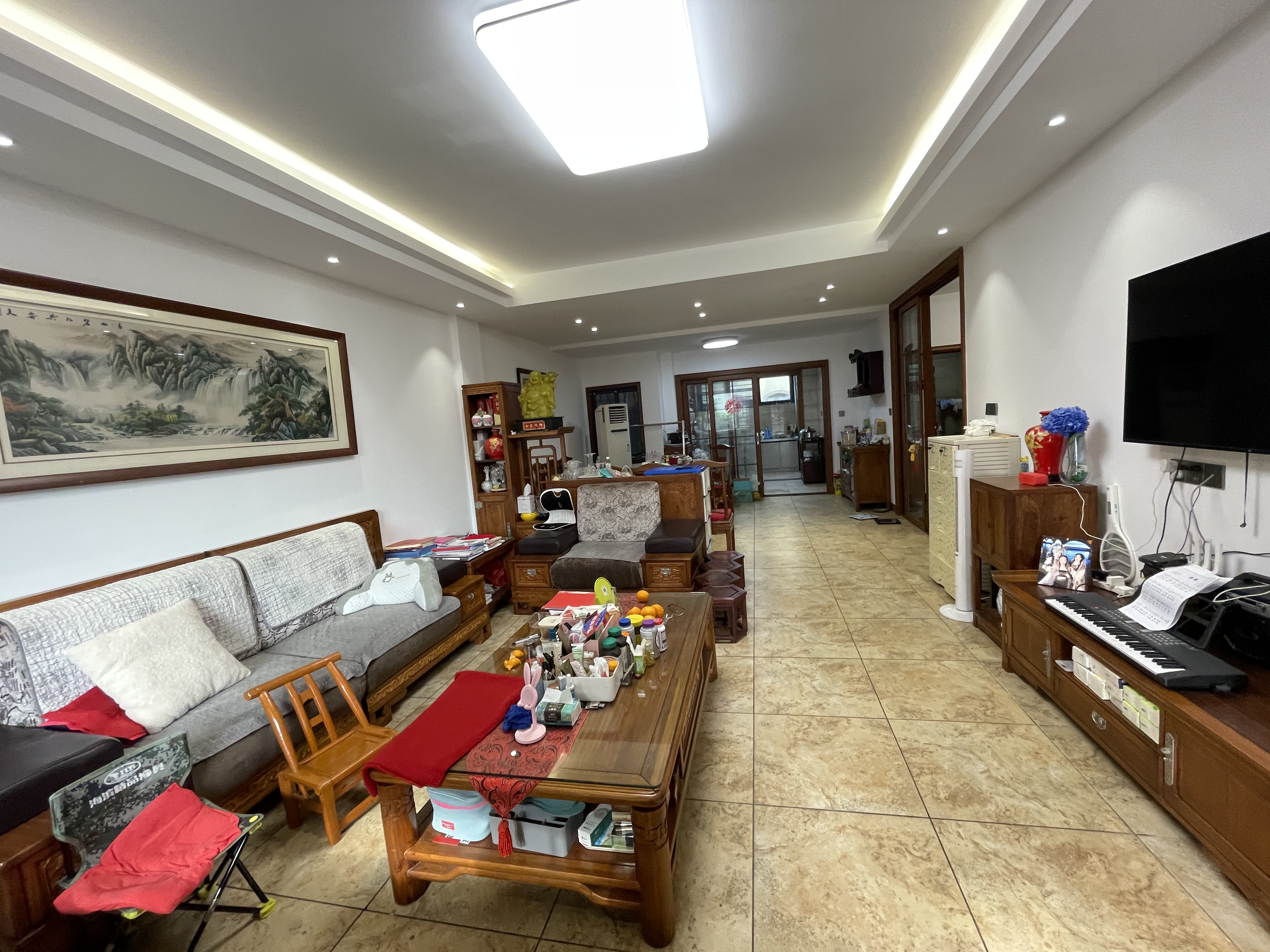 佳兆业金域天下一期  4室2厅2卫    168.0万室内图1