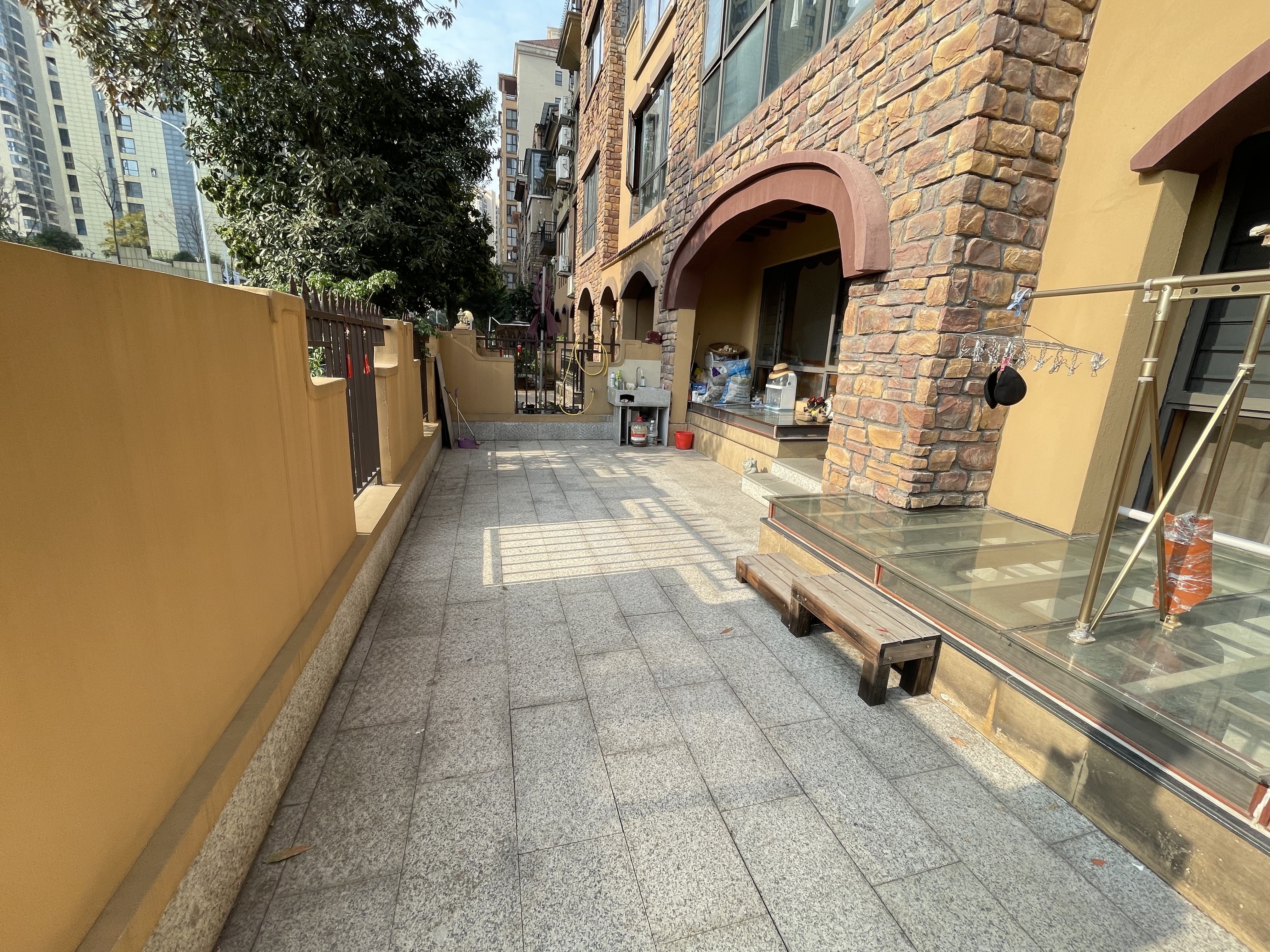 佳兆业金域天下一期  4室2厅2卫    168.0万室内图