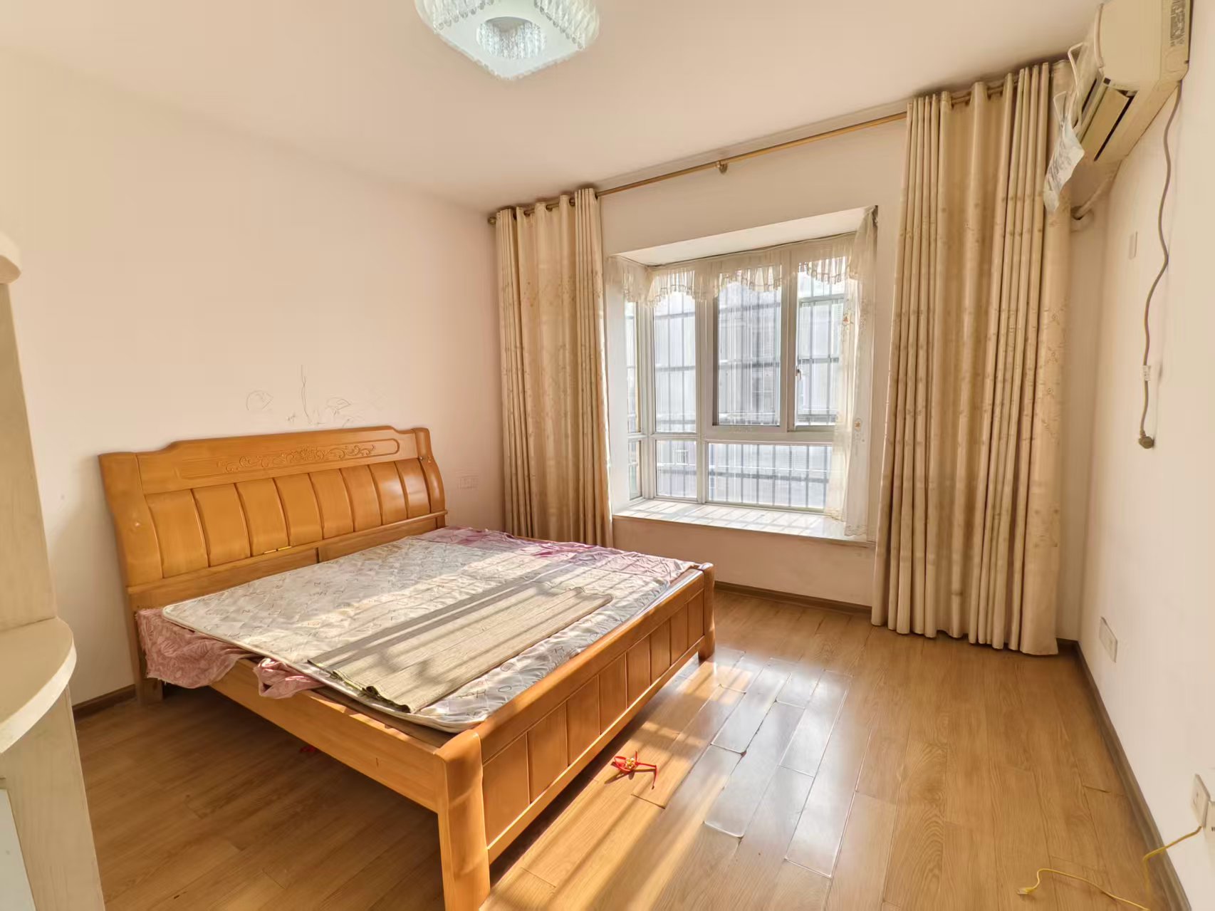 新城壹号 3室2厅2卫 48.0万 新城壹号 3室2厅2卫 48.0万室内图