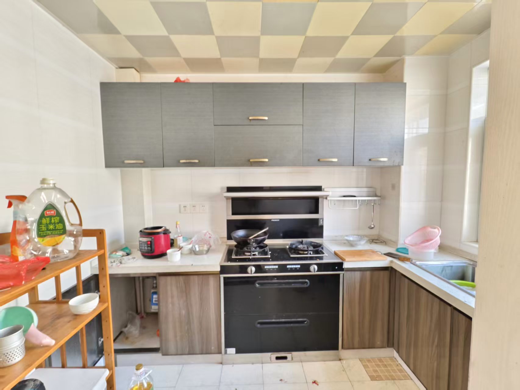 新城壹号  3室2厅2卫    48.0万室内图