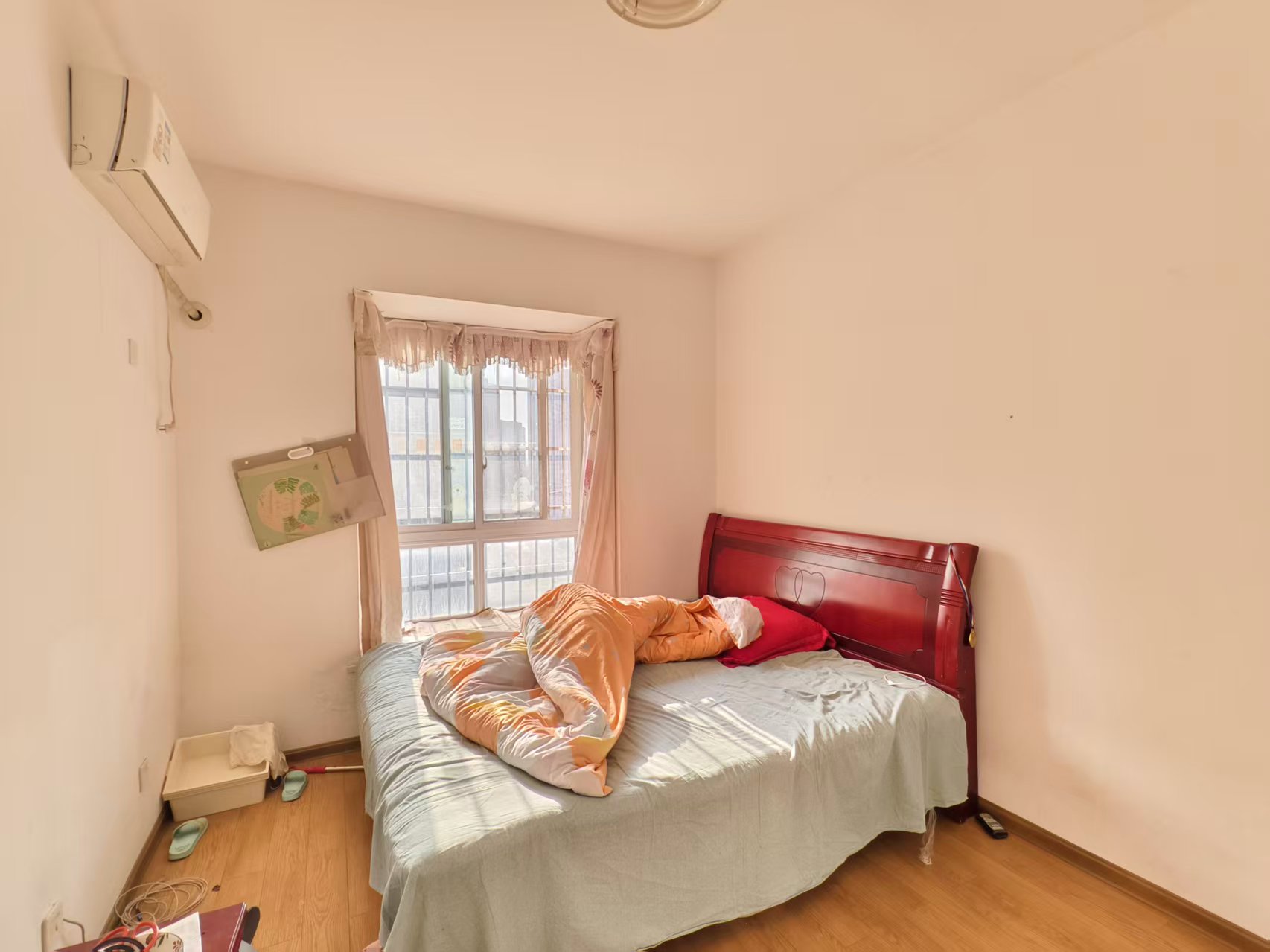 新城壹号  3室2厅2卫    48.0万室内图