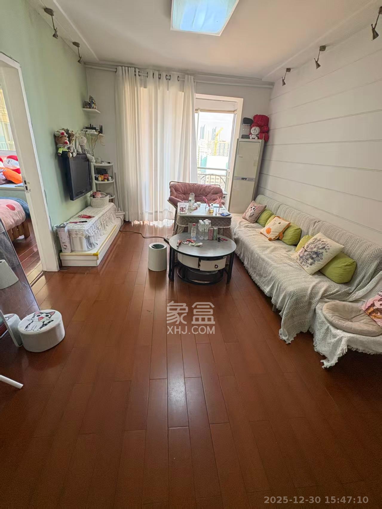 芙蓉公馆  2室1厅1卫    2200.0元/月