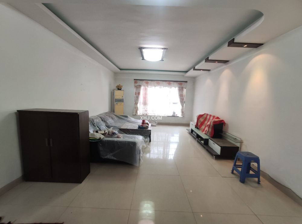 汽车城  3室2厅2卫    30.0万