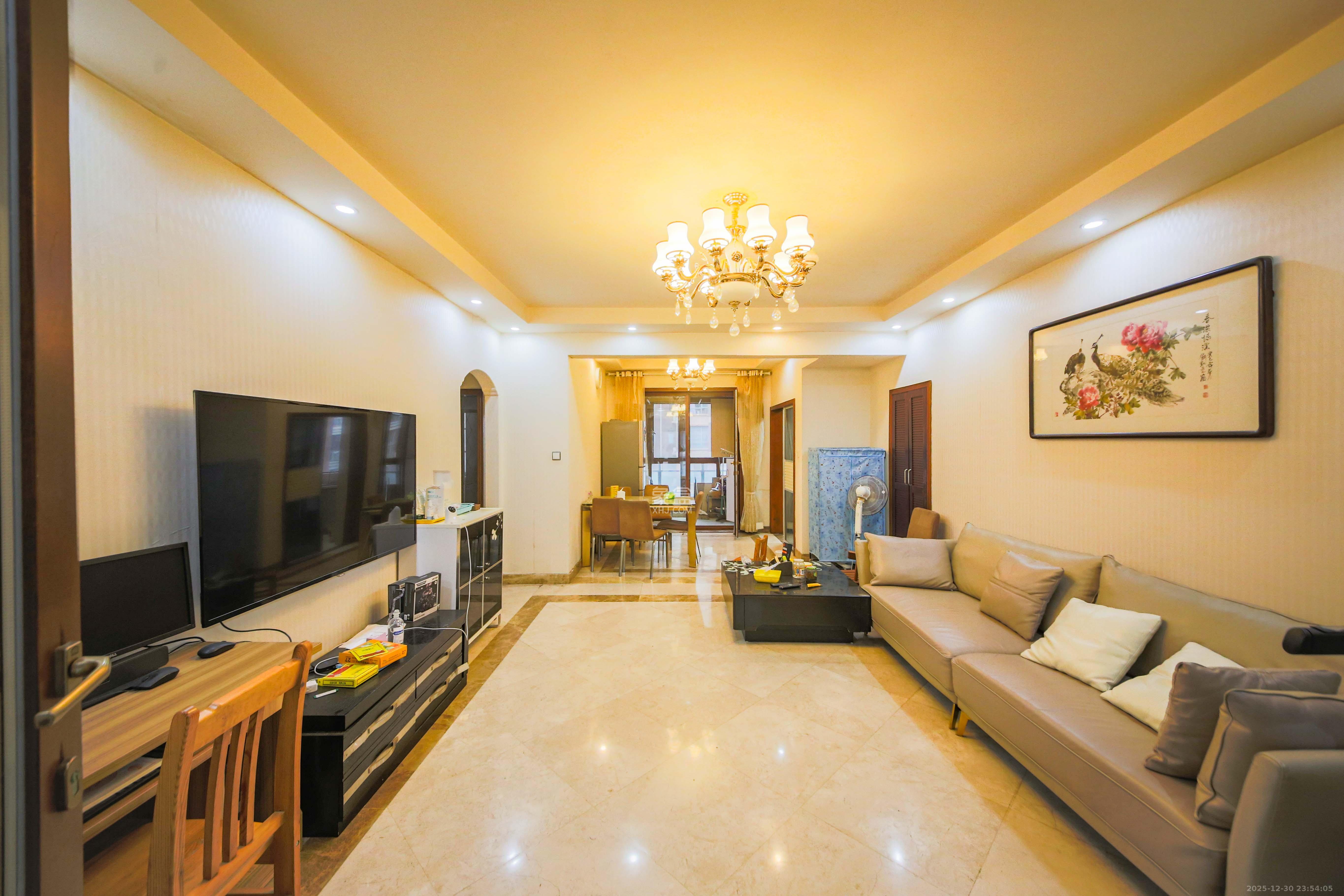 奥林匹克花园  3室2厅2卫    140.0万