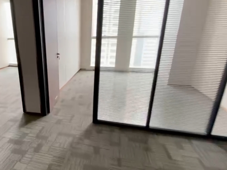 海南大厦   153.2㎡      7600.0元/月室内图