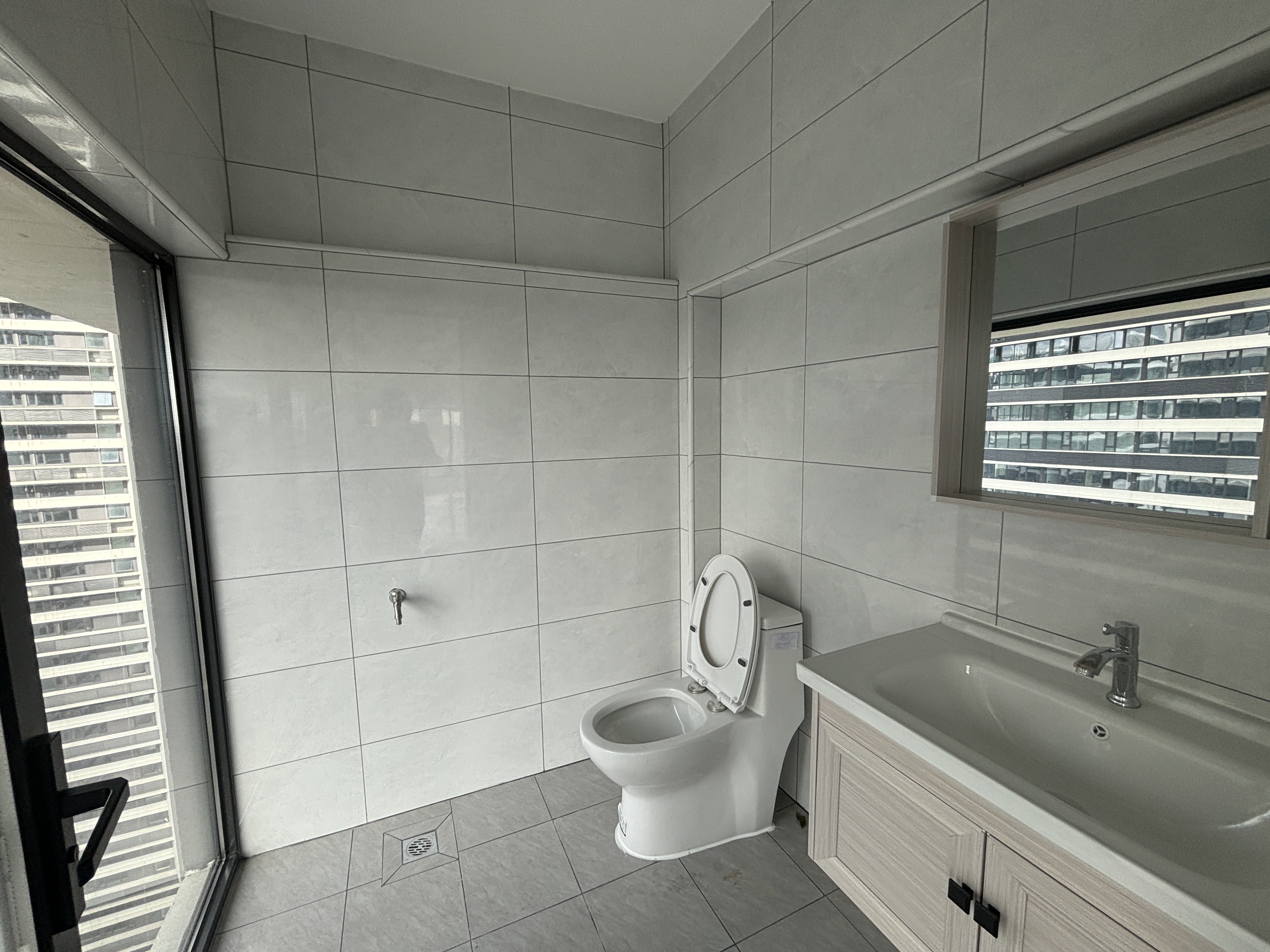 绿地领海广场   167.0㎡      8000.0元/月室内图