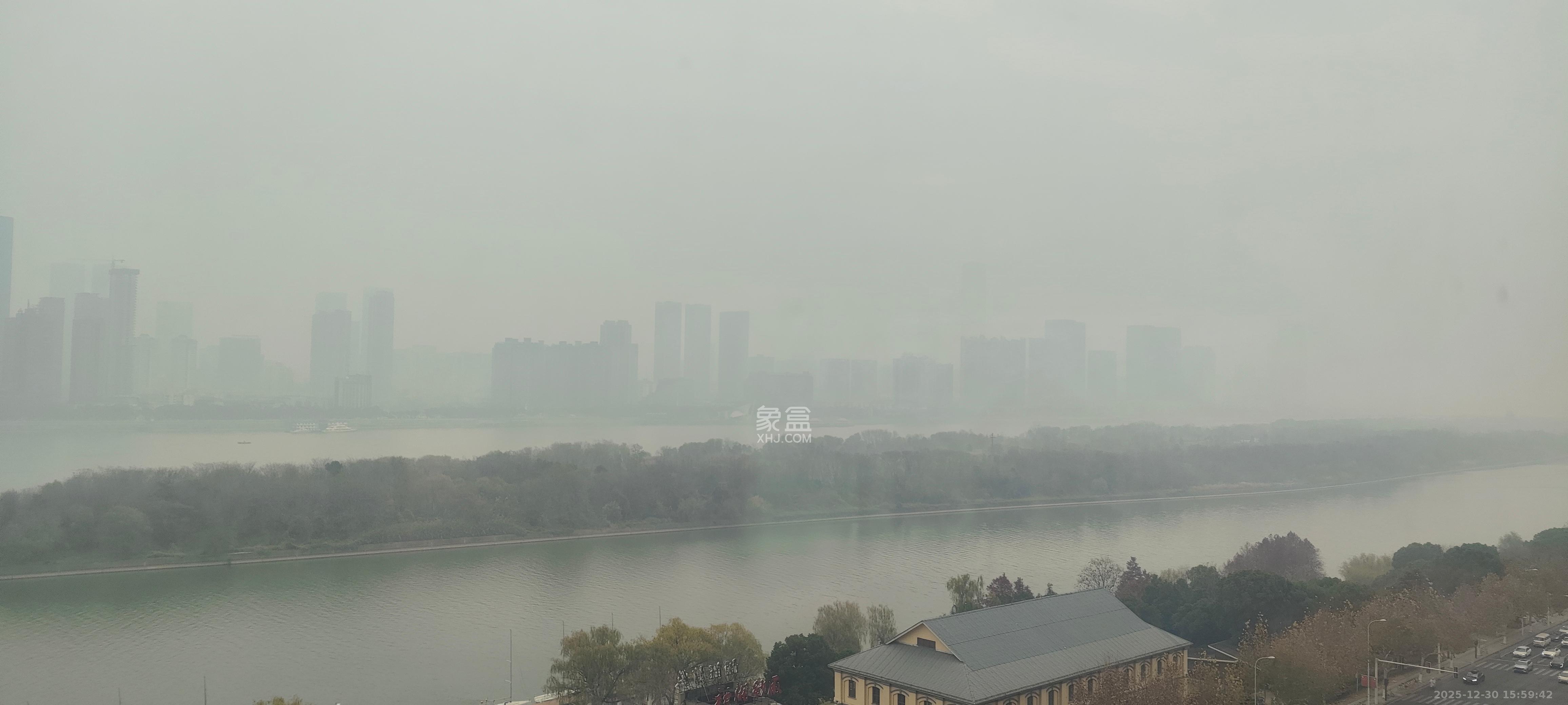 保利西海岸A区  2室2厅1卫    3000.0元/月