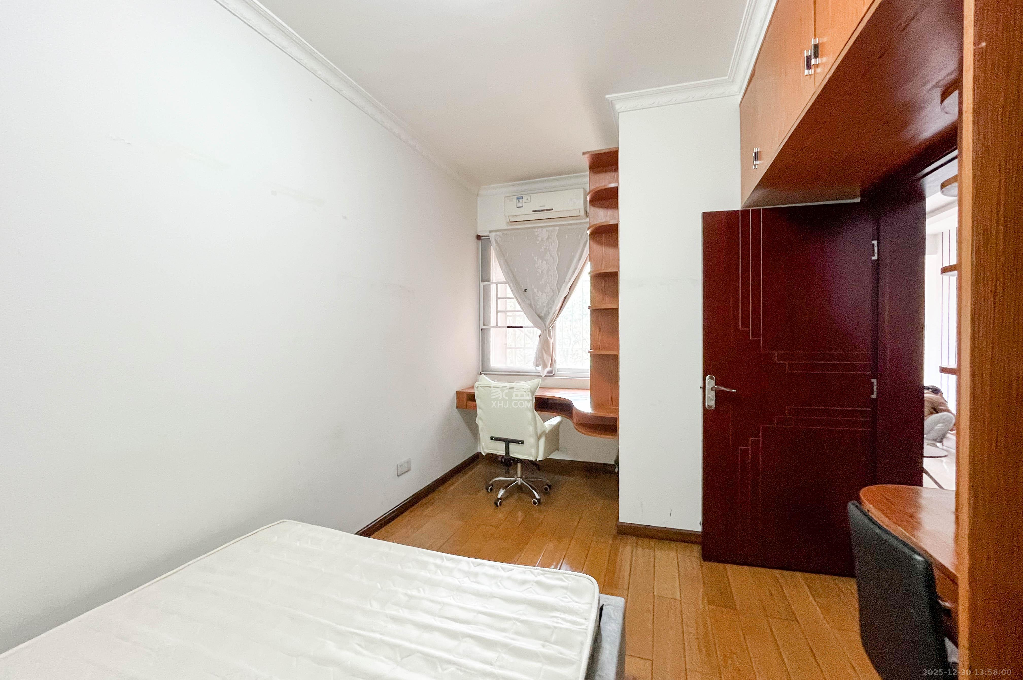 中房F联邦  2室2厅1卫    50.0万其他