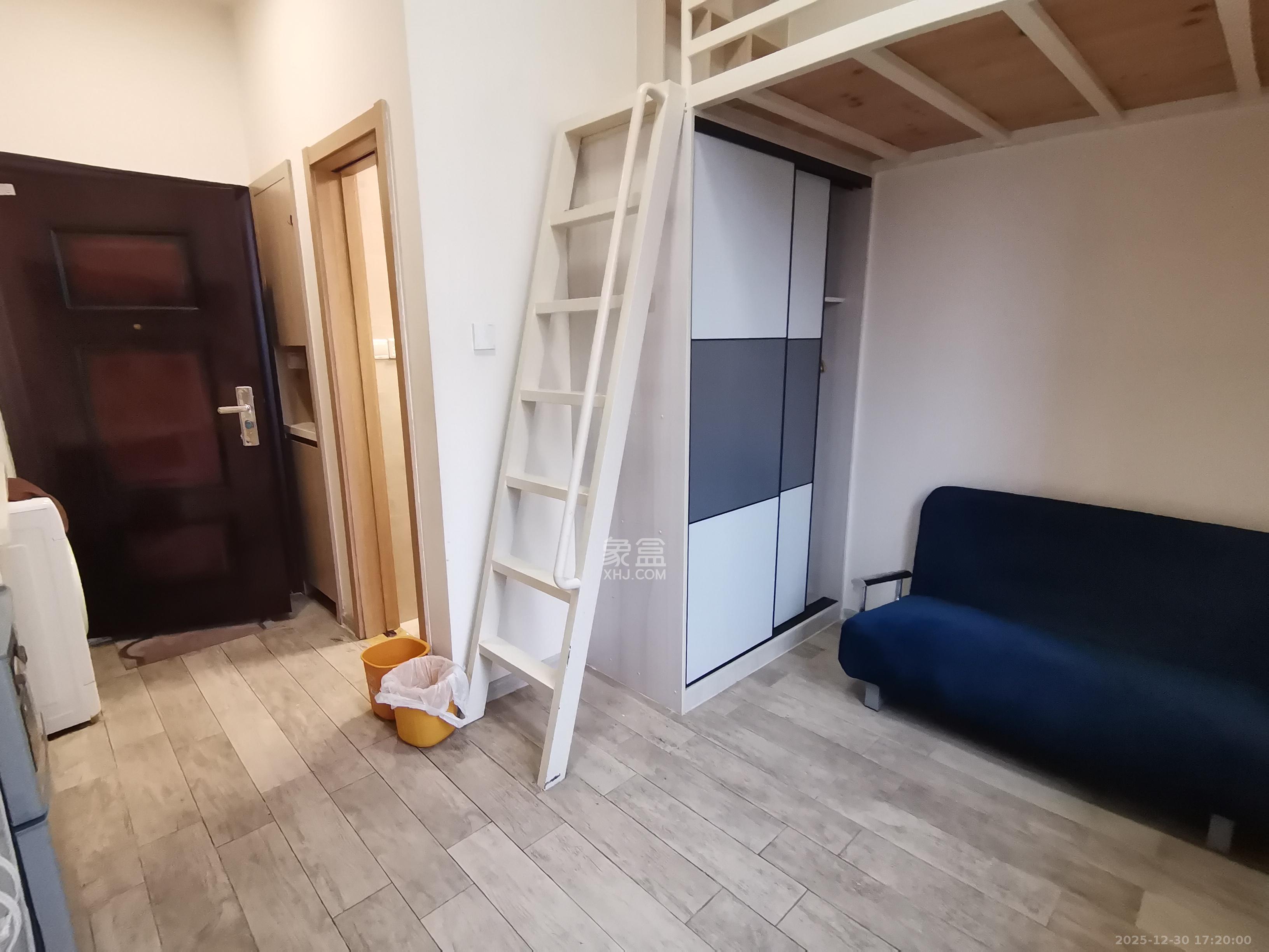 兰亭湾畔  1室0厅1卫    1000.0元/月