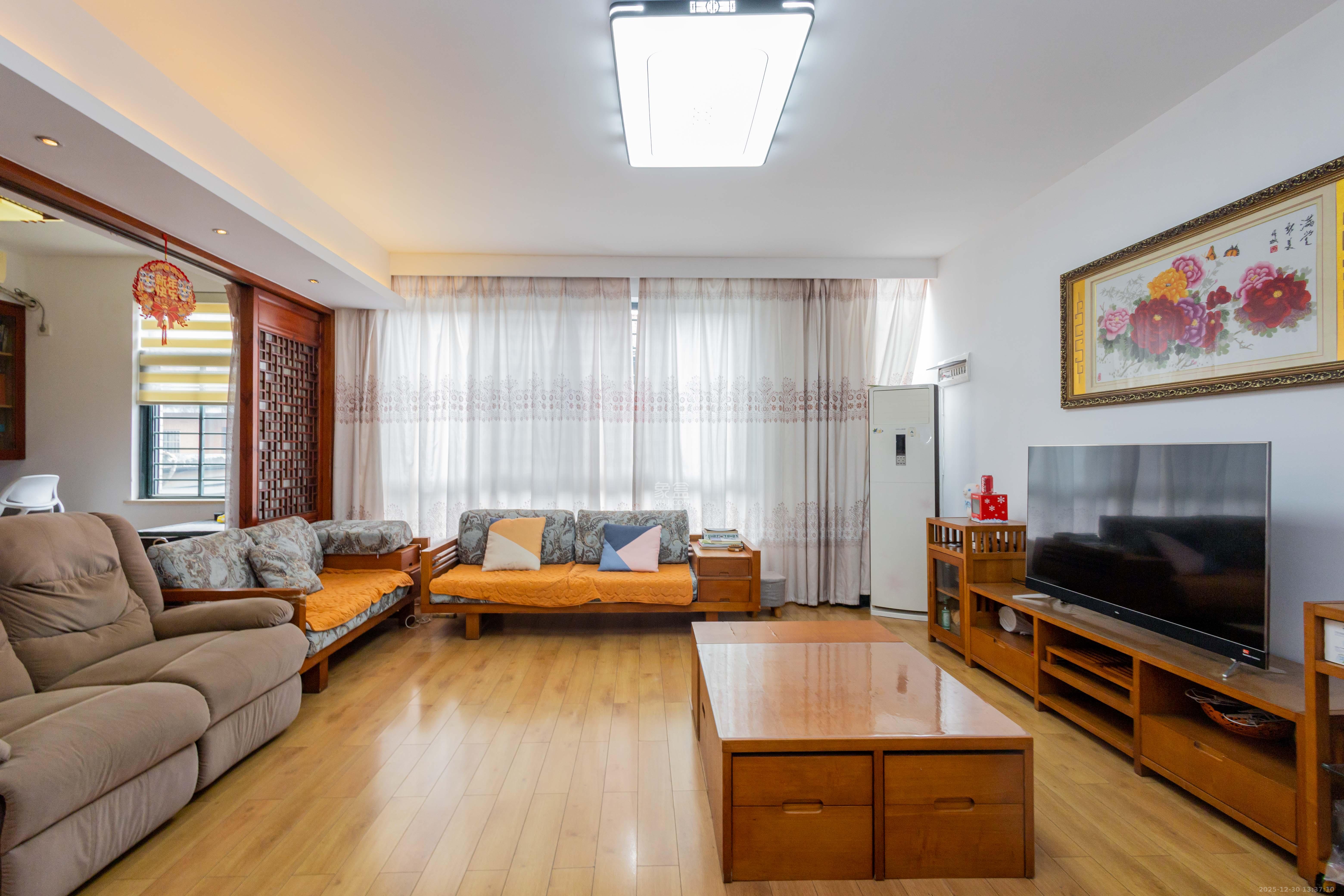 东业早安星城  4室2厅2卫    99.9万