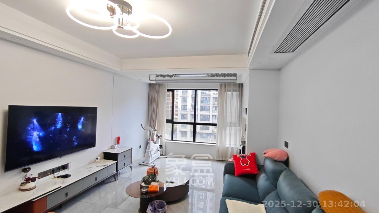 华雅花园  3室2厅1卫    68.8万