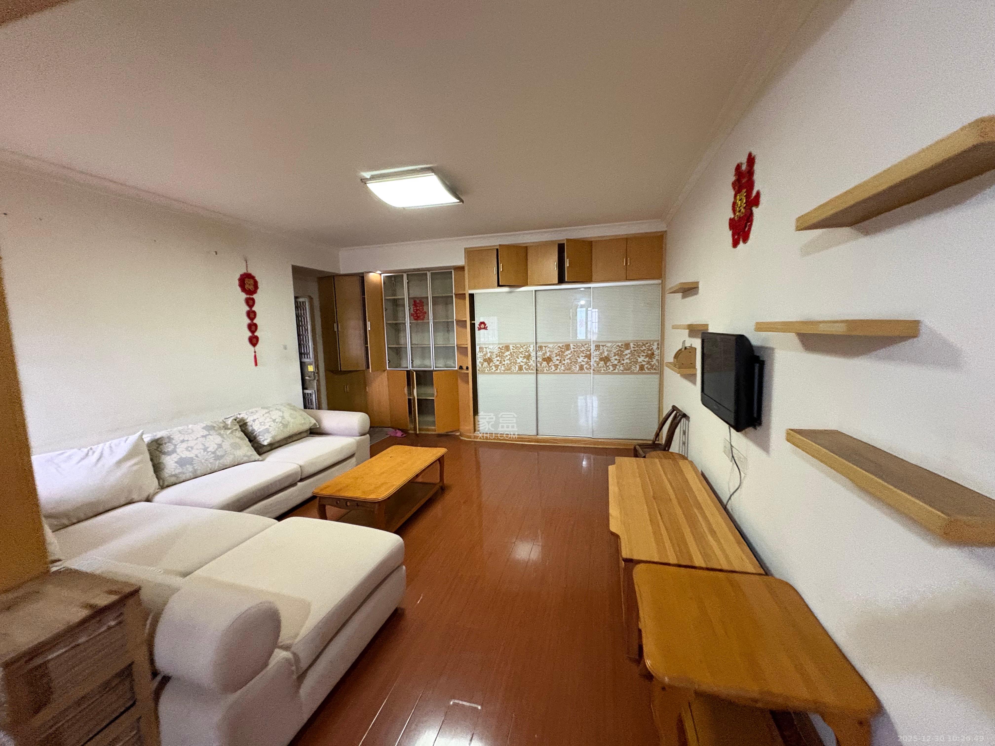 标准件厂宿舍（长沙标准件总厂宿舍）  2室1厅1卫    1800.0元/月