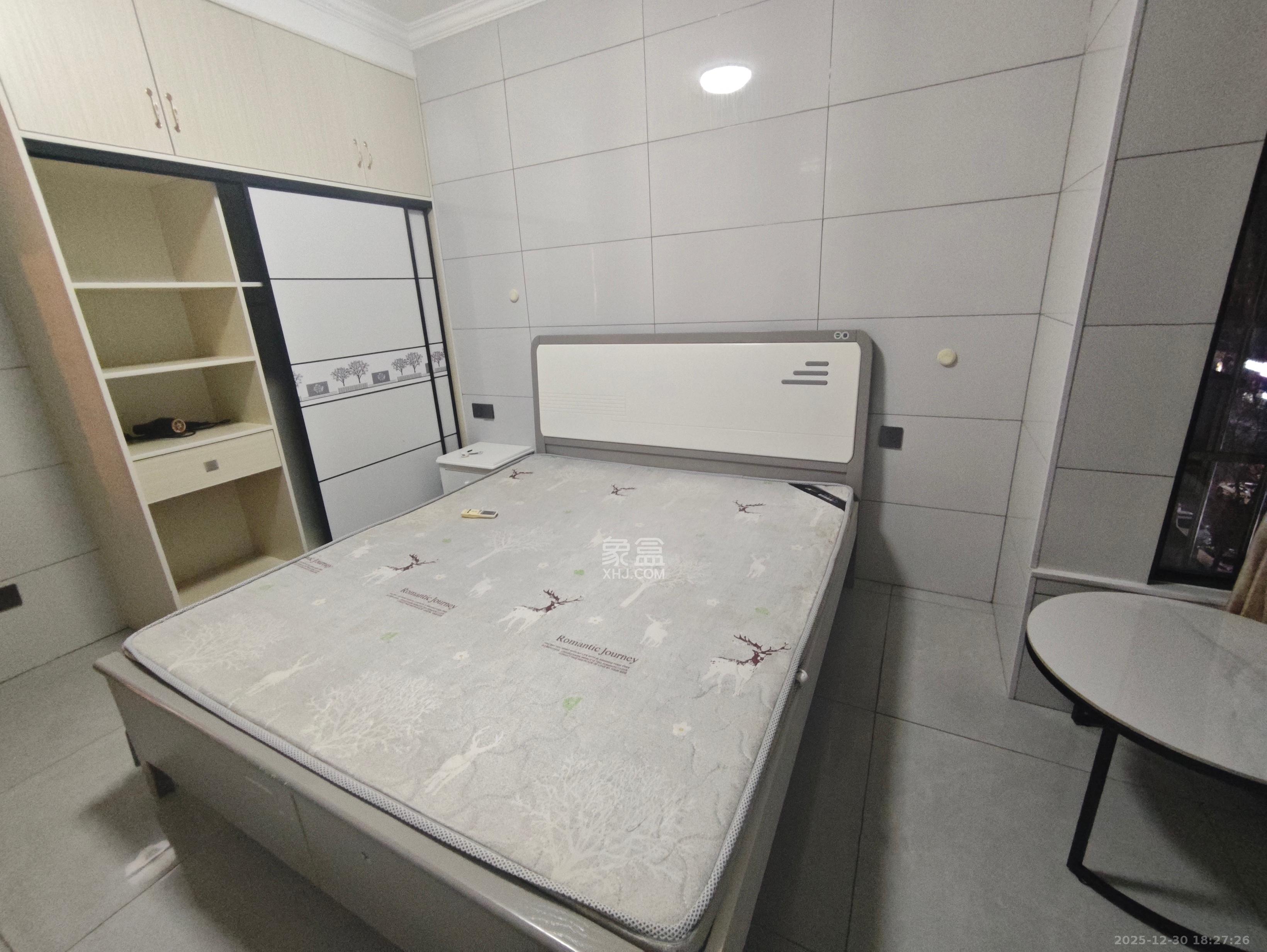 和馨园  1室1厅1卫    1400.0元/月