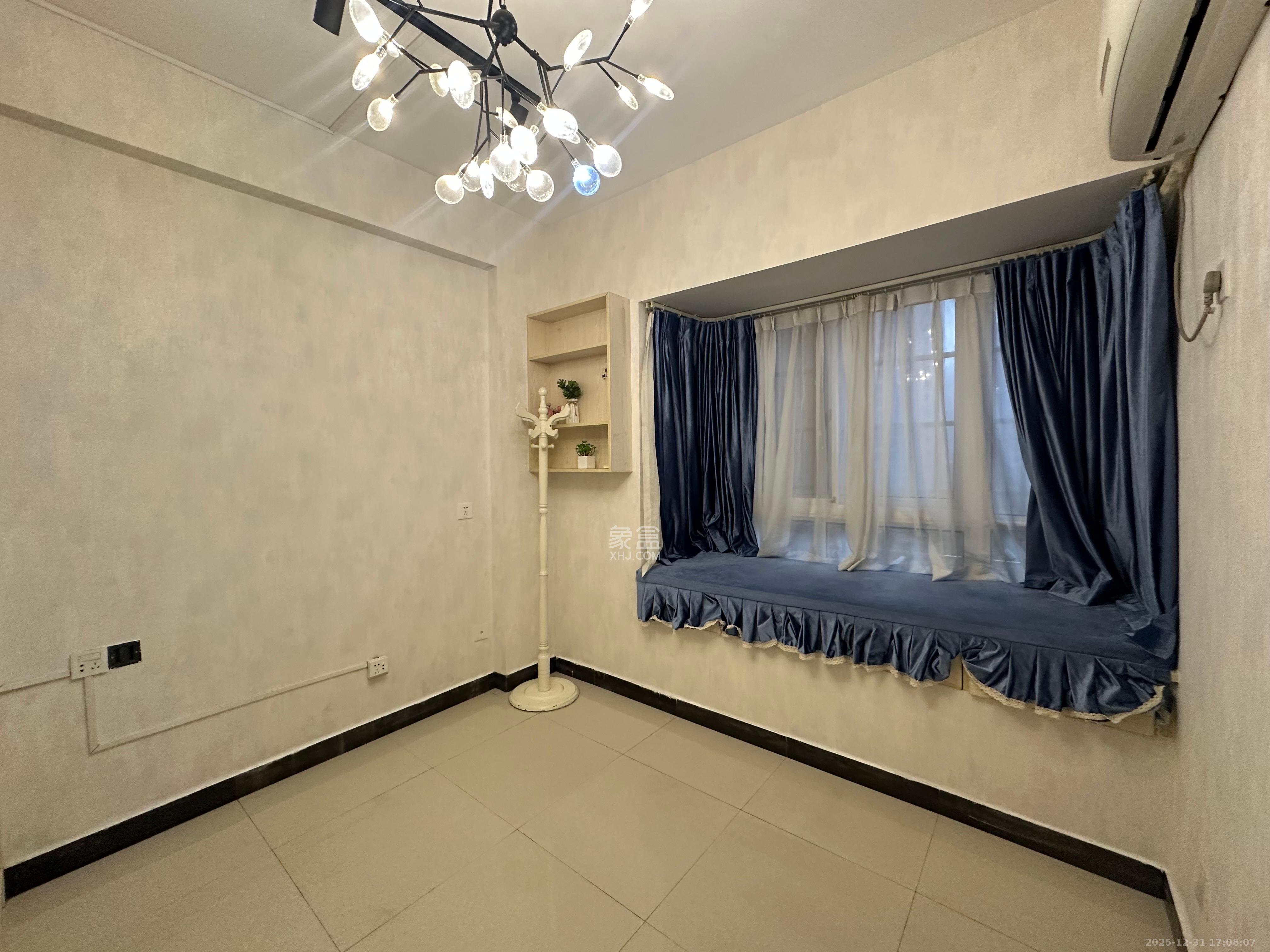 家和苑（原梅溪湖保障性住房一期）  3室2厅2卫    2200.0元/月