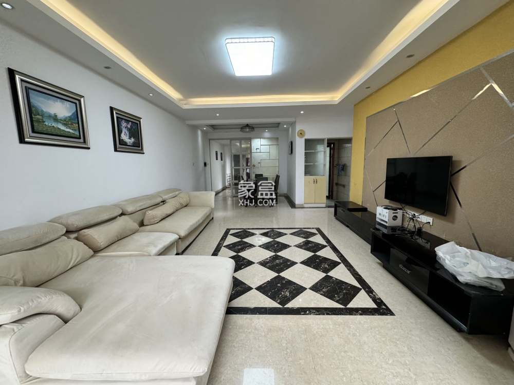 庐山春天二期曼城  3室2厅1卫    56.8万