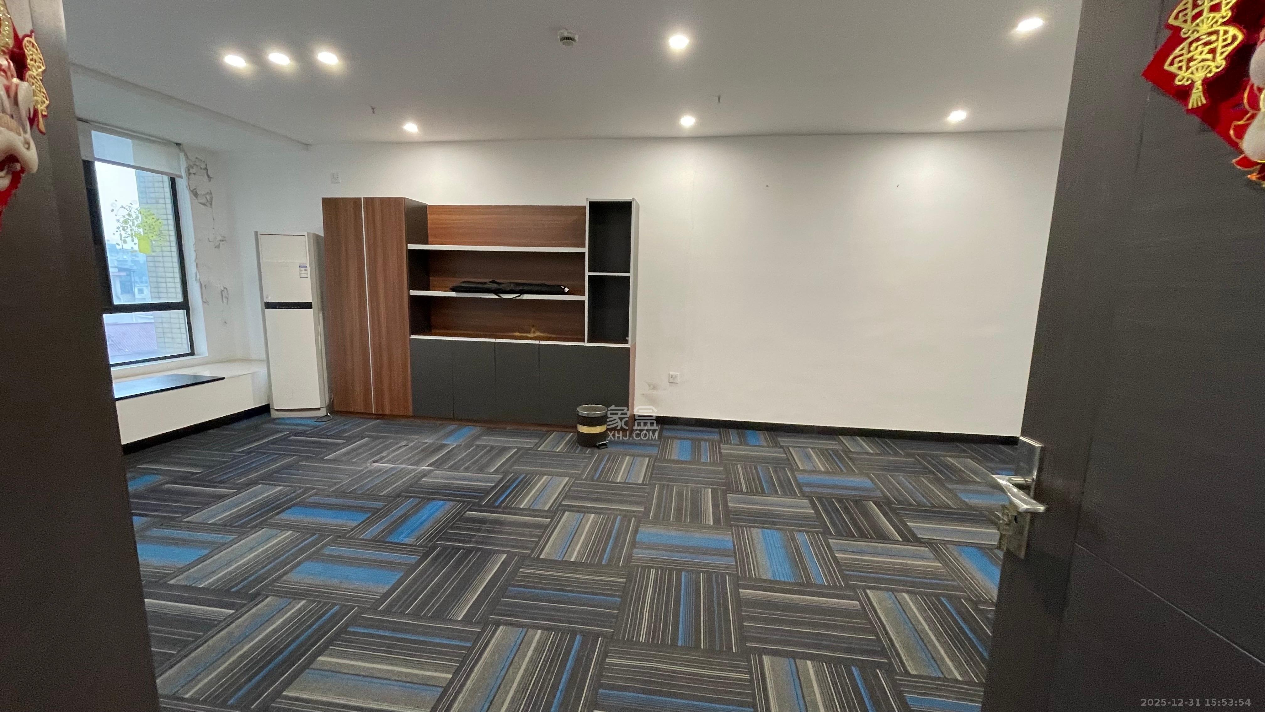 园康星都荟   321.0㎡      13000.0元/月室内图