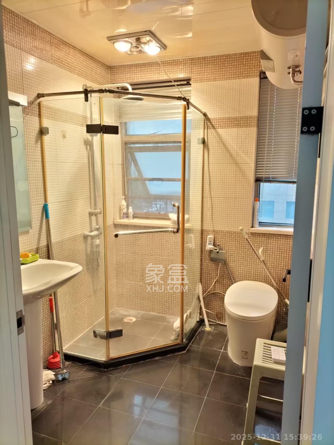 麓谷坐标   40.0㎡      1300.0元/月室内图