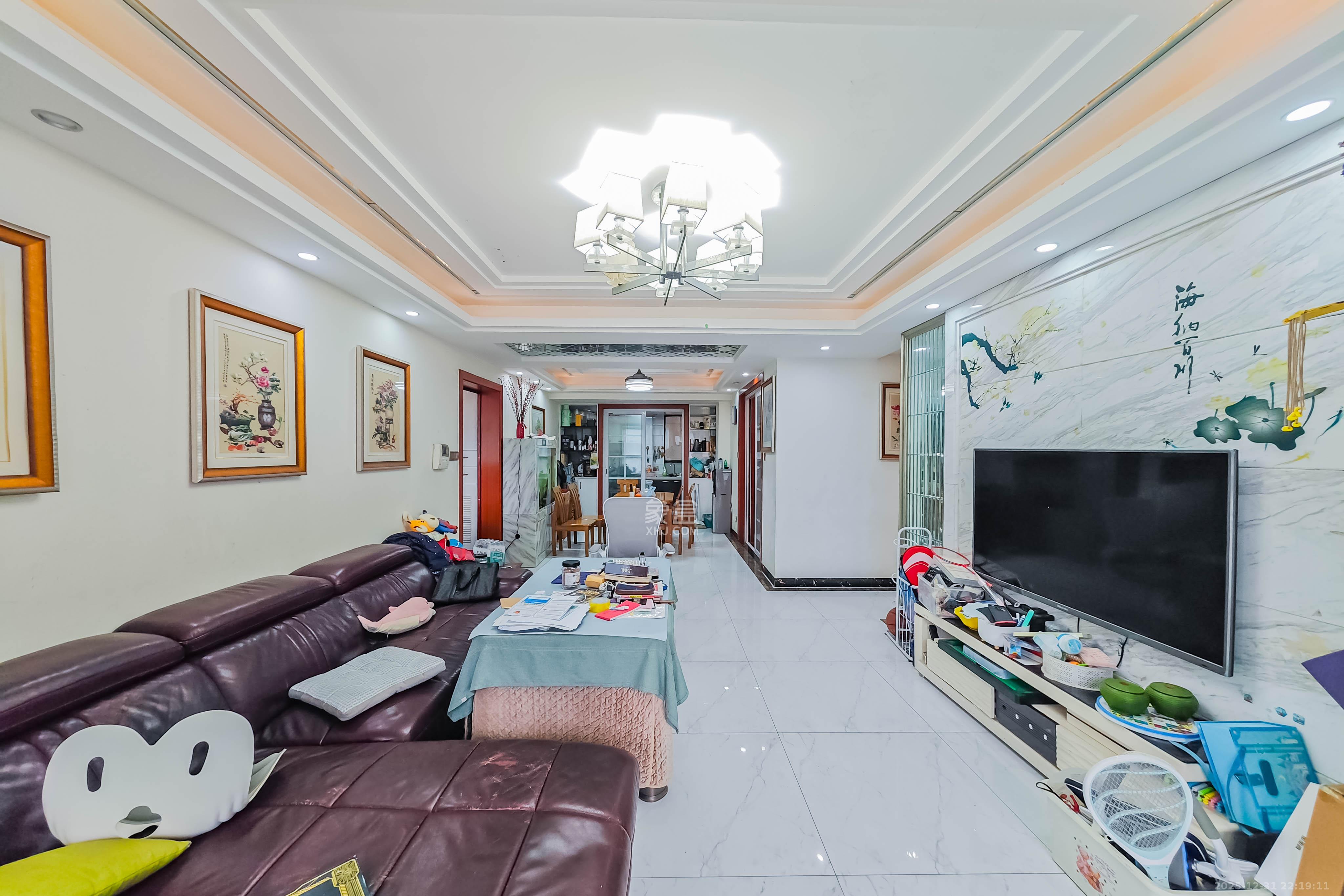 融科东南海  4室2厅2卫    118.0万