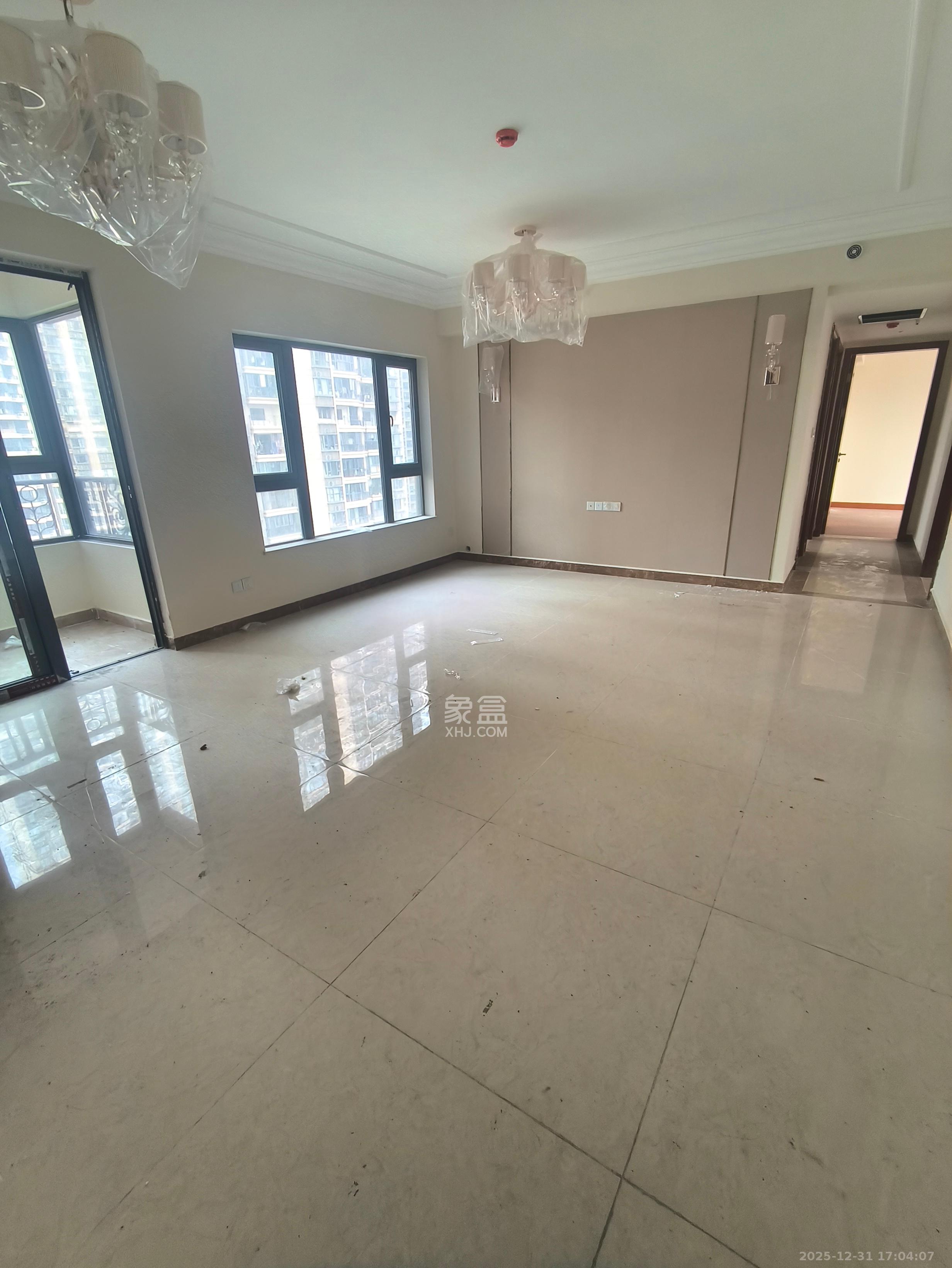 恒大养生谷  3室2厅2卫    32.8万