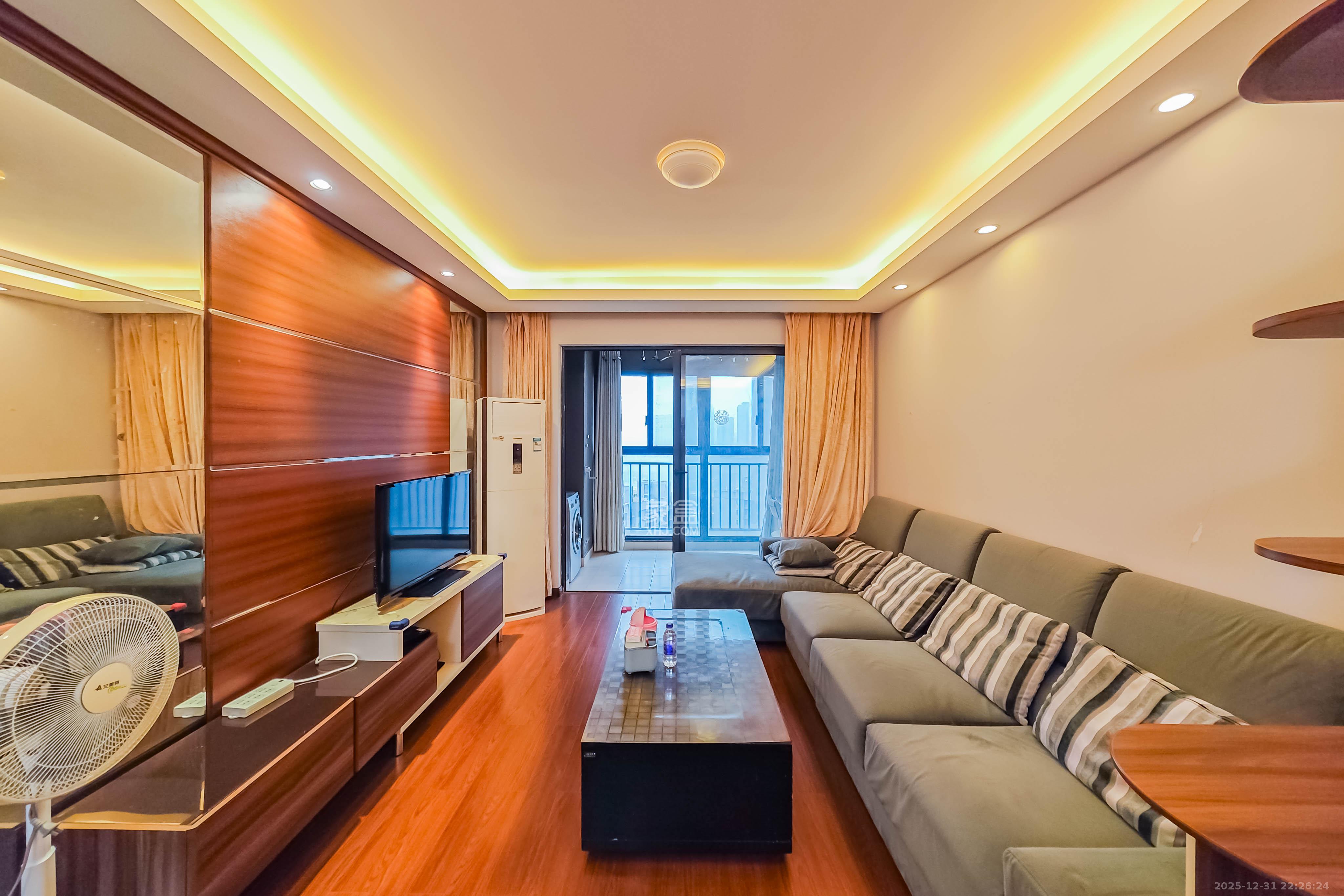 万科金域华府二期  2室2厅1卫    74.0万