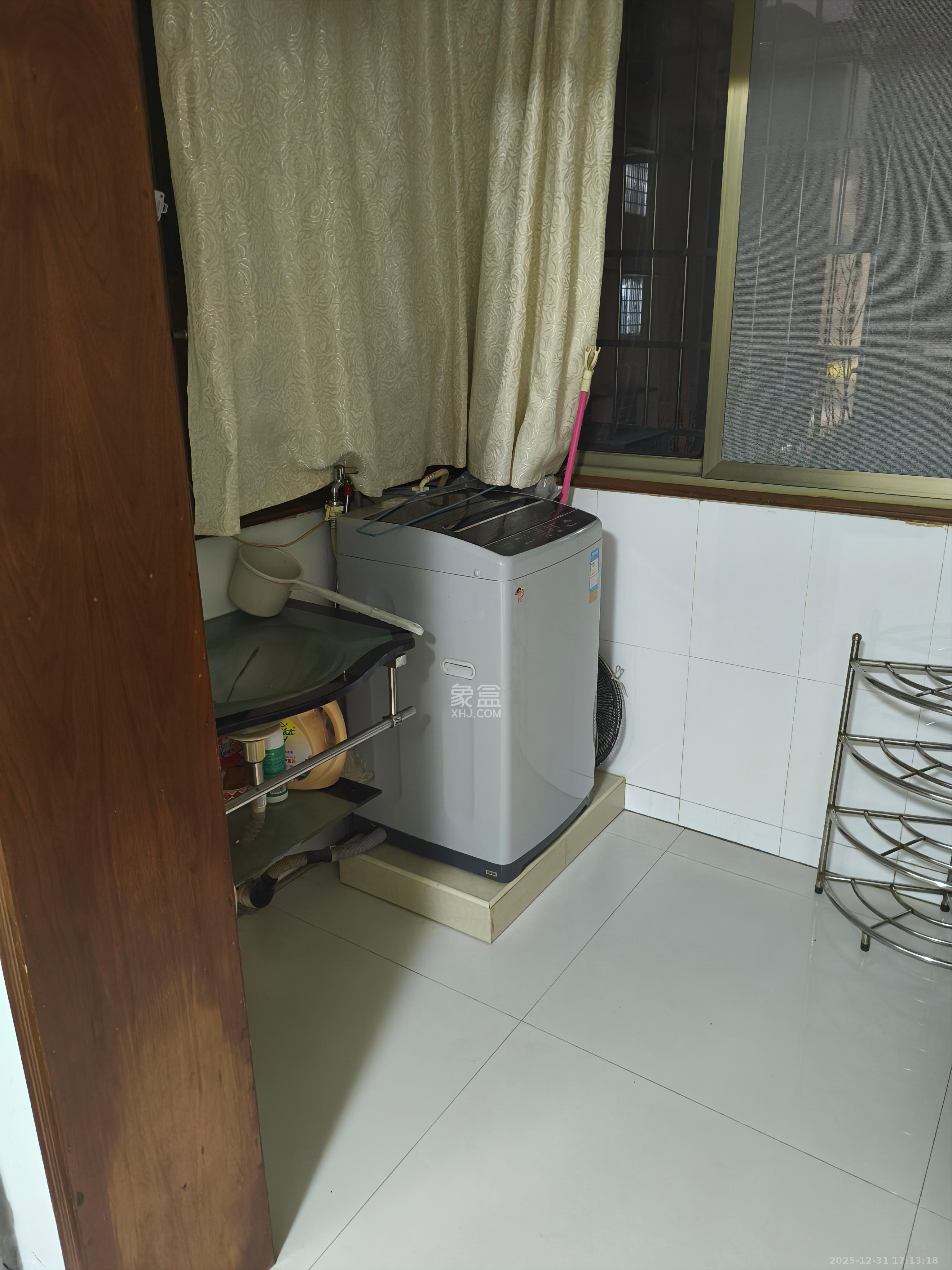 建设南路散盘   98.0㎡      2800.0元/月室内图