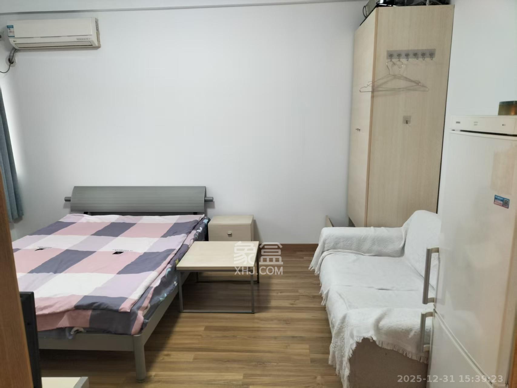 麓谷坐标   40.0㎡      1300.0元/月室内图