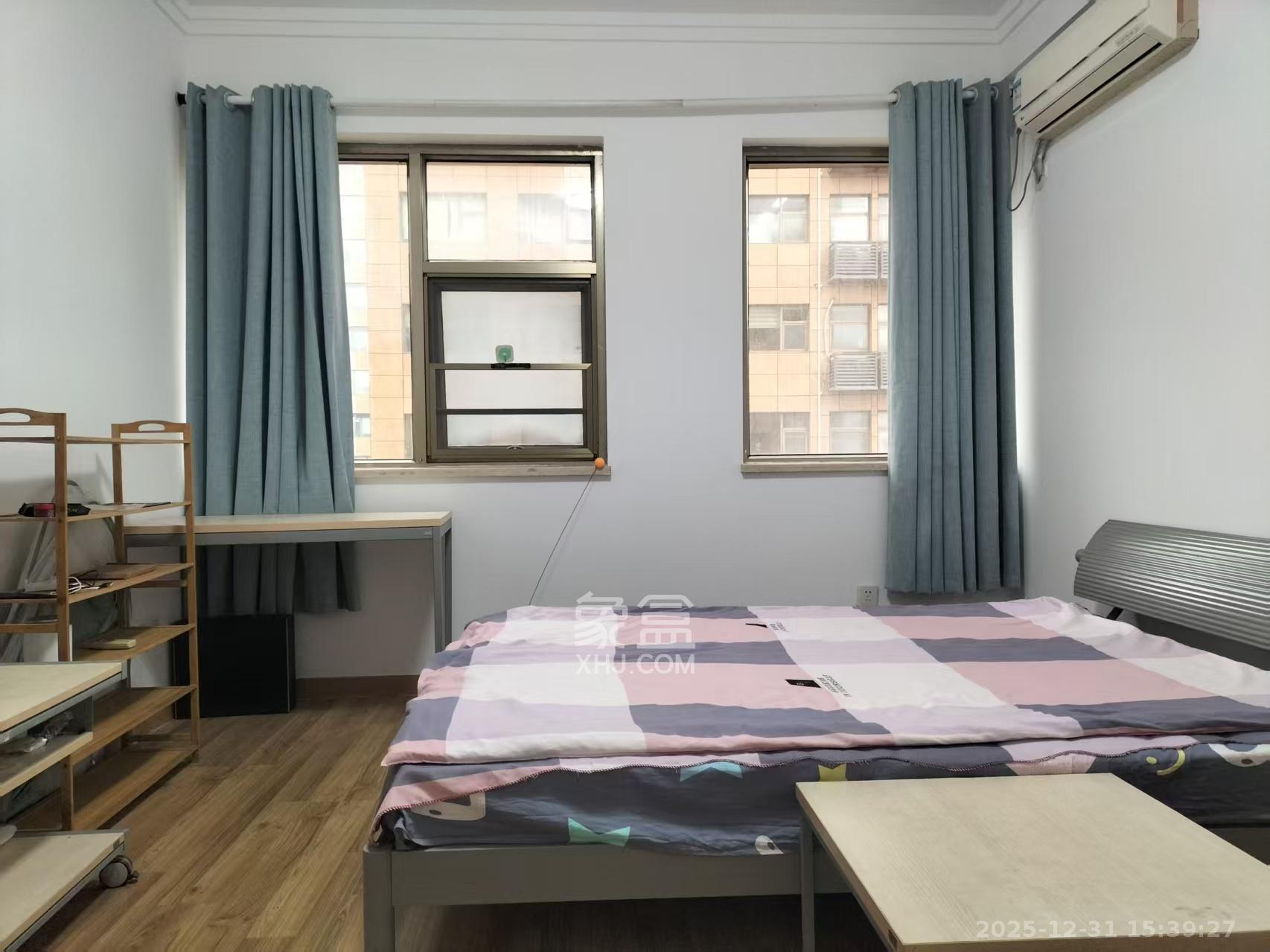 麓谷坐标   40.0㎡      1300.0元/月室内图