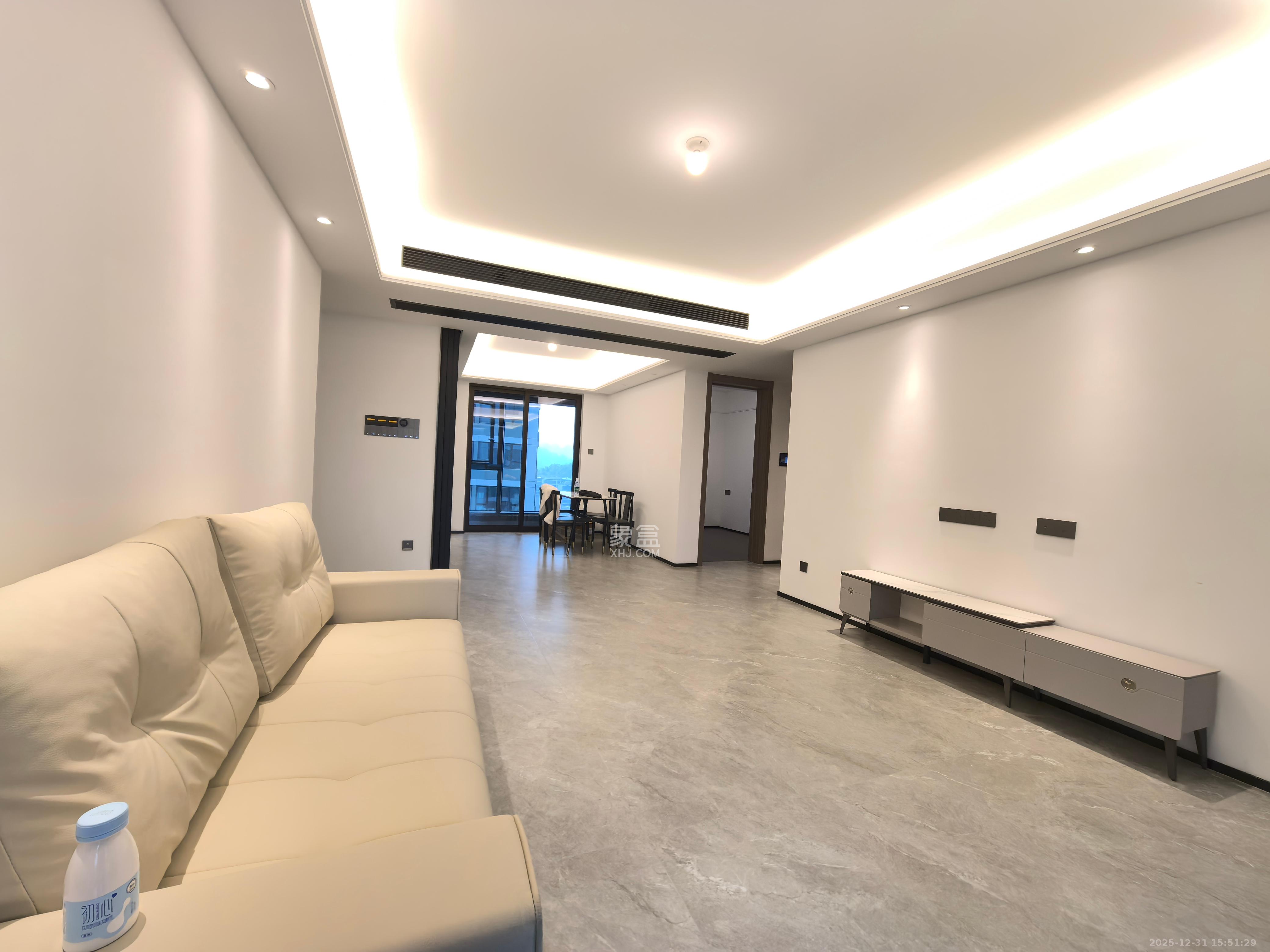 万科森林公园  4室2厅2卫    3800.0元/月