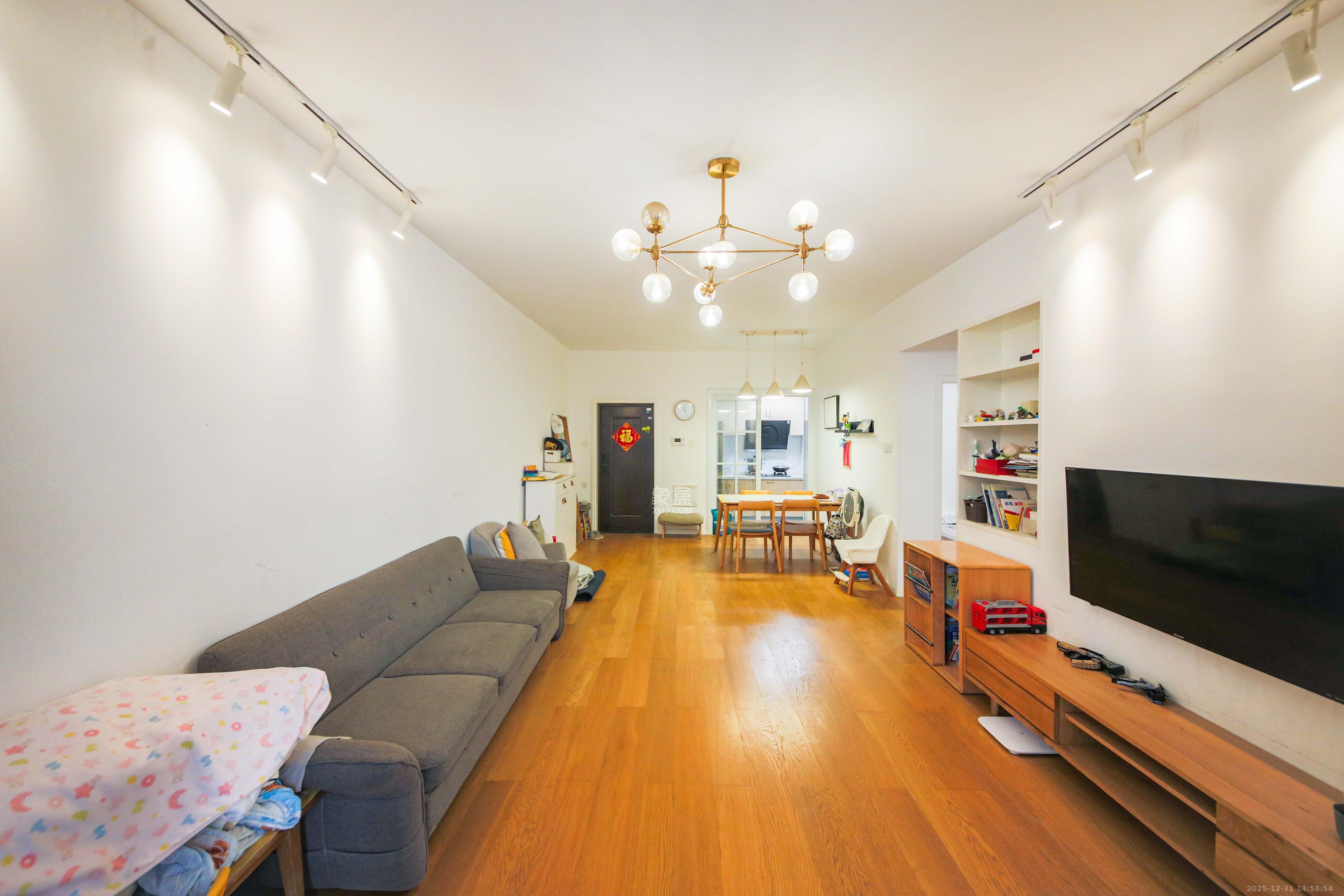 富兴嘉城（富兴汇中央）  2室2厅1卫    85.0万