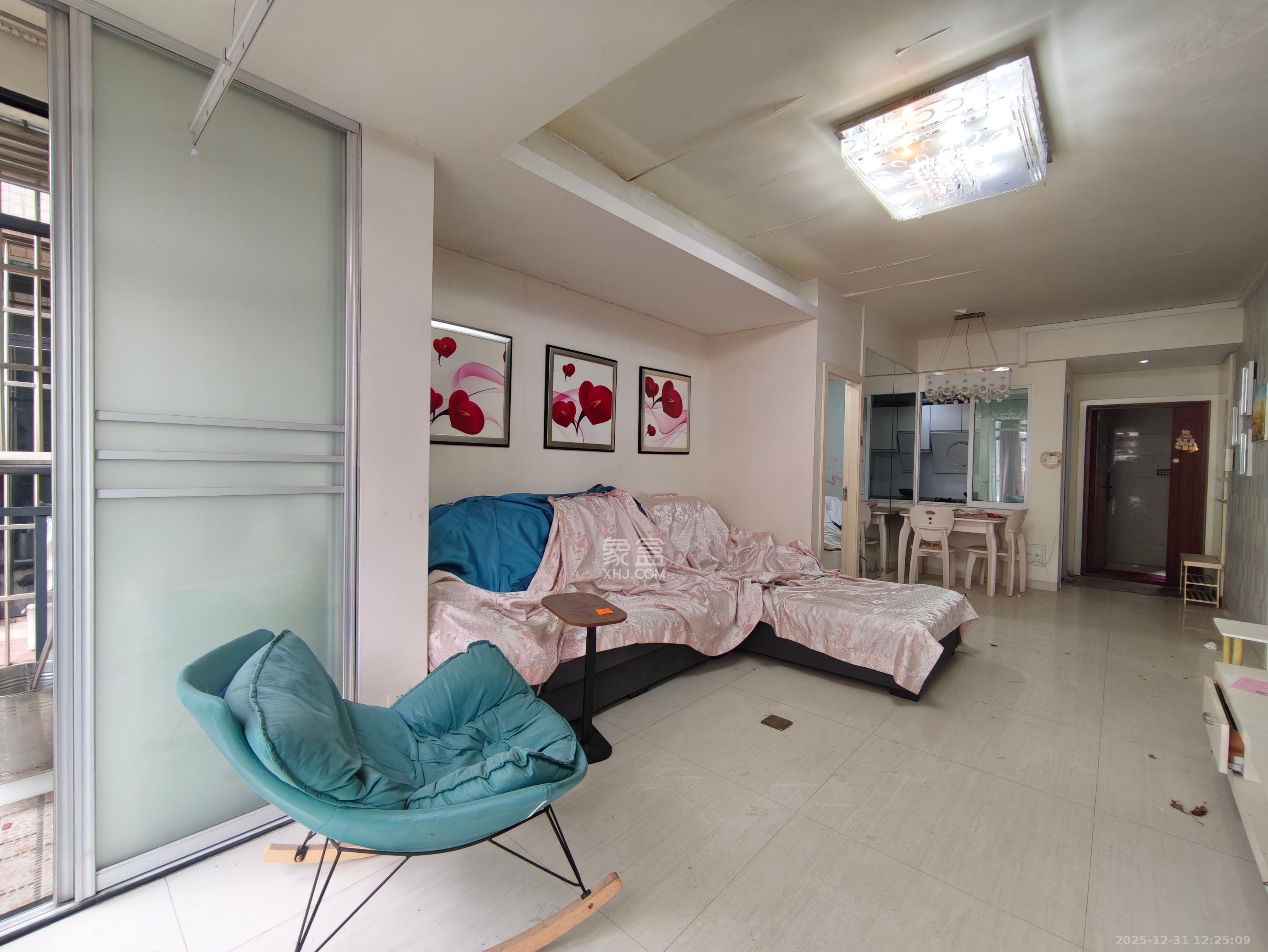 嘉宇盛世华章  2室1厅1卫    2200.0元/月